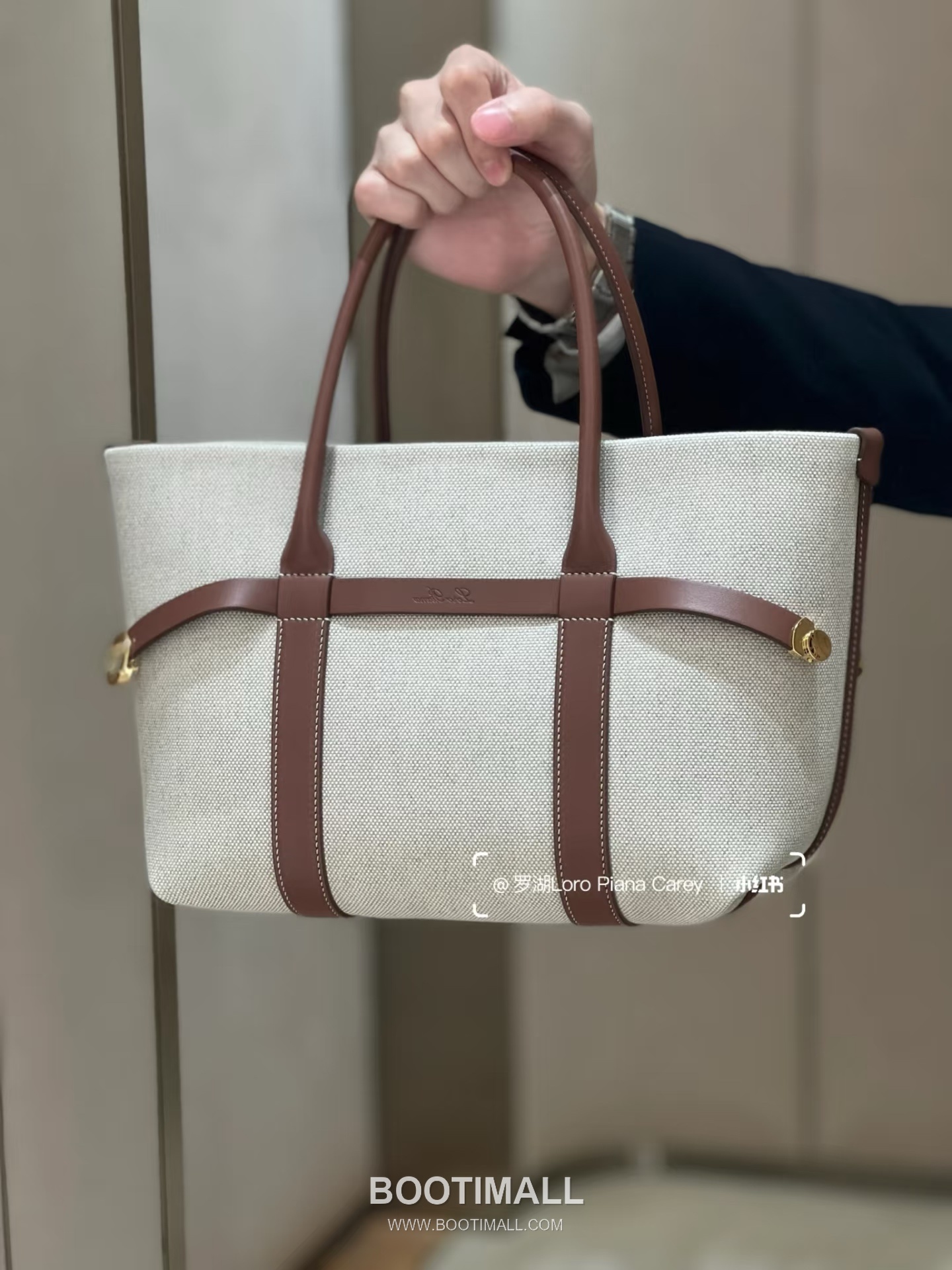 Loro Piana Ghiera Canvas Beige Shoulder Bag 로로피아나 Ghiera 캔버스 베이지 숄더백 28cm 19