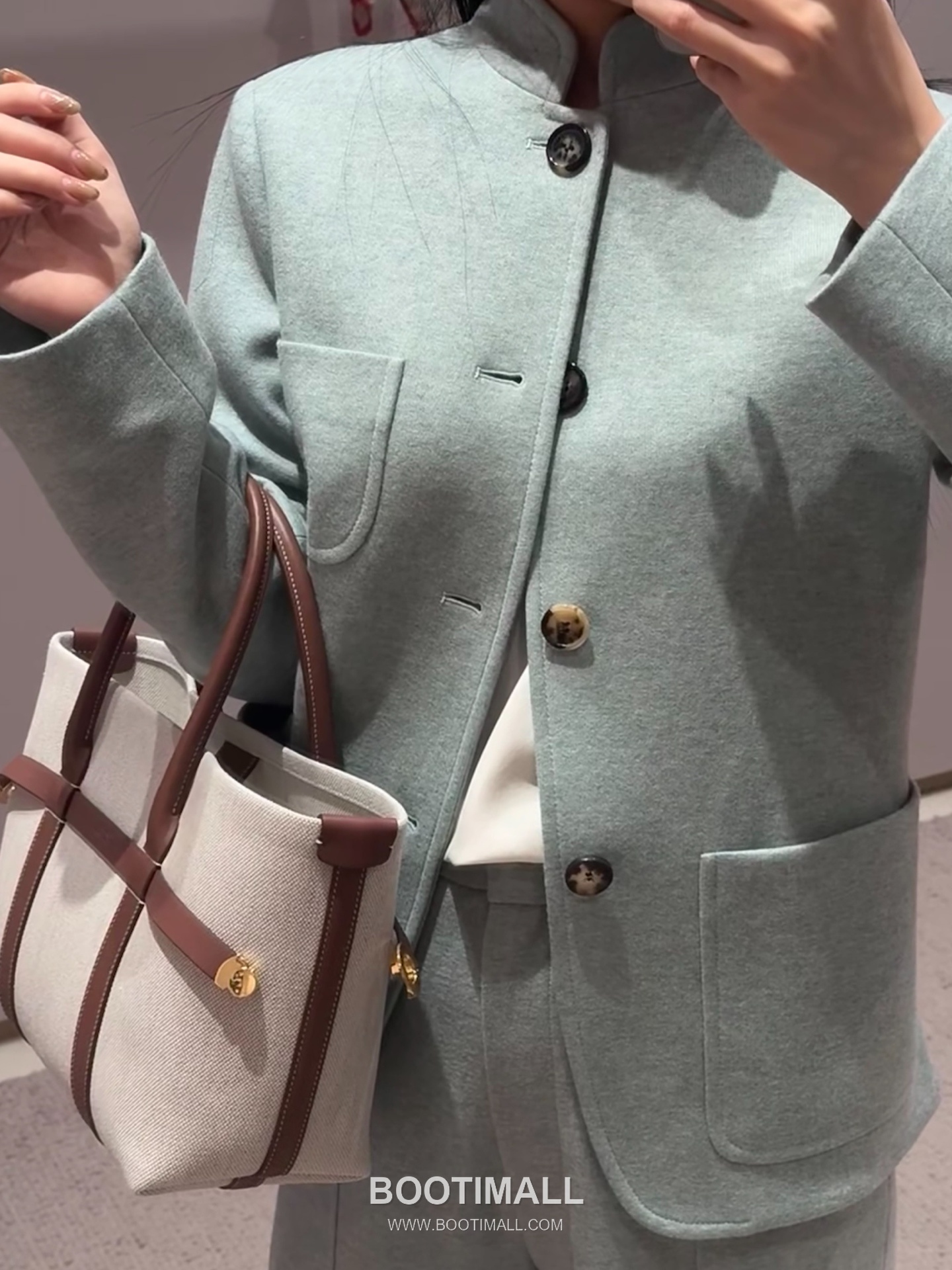 Loro Piana Ghiera Canvas Beige Shoulder Bag 로로피아나 Ghiera 캔버스 베이지 숄더백 28cm 23