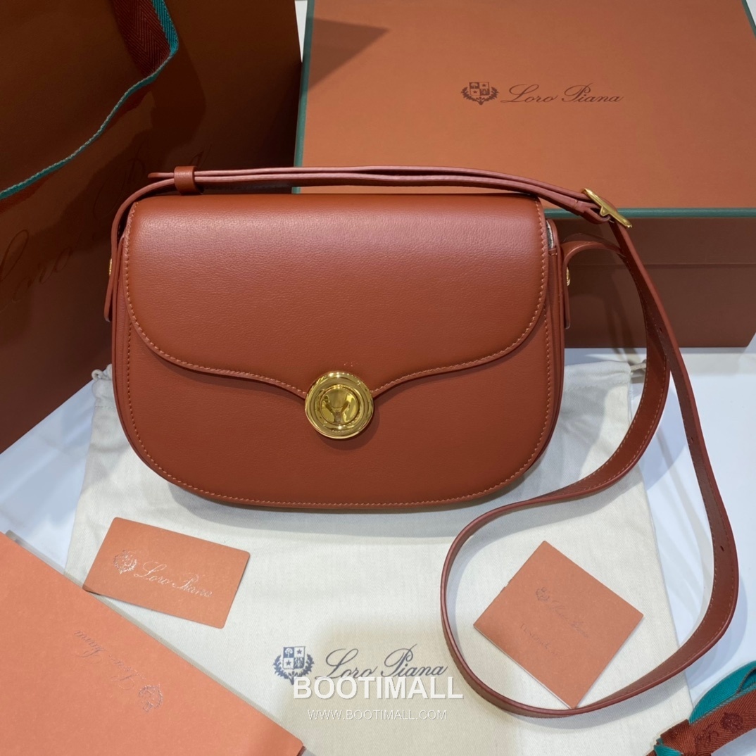 Loro Piana Ghiera Saddle Bag Calfskin 로로피아나 기에라 새들백 카프스킨 23cm 2