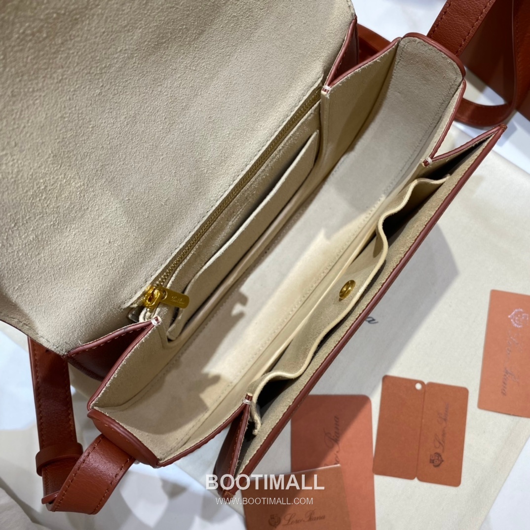 Loro Piana Ghiera Saddle Bag Calfskin 로로피아나 기에라 새들백 카프스킨 23cm 8