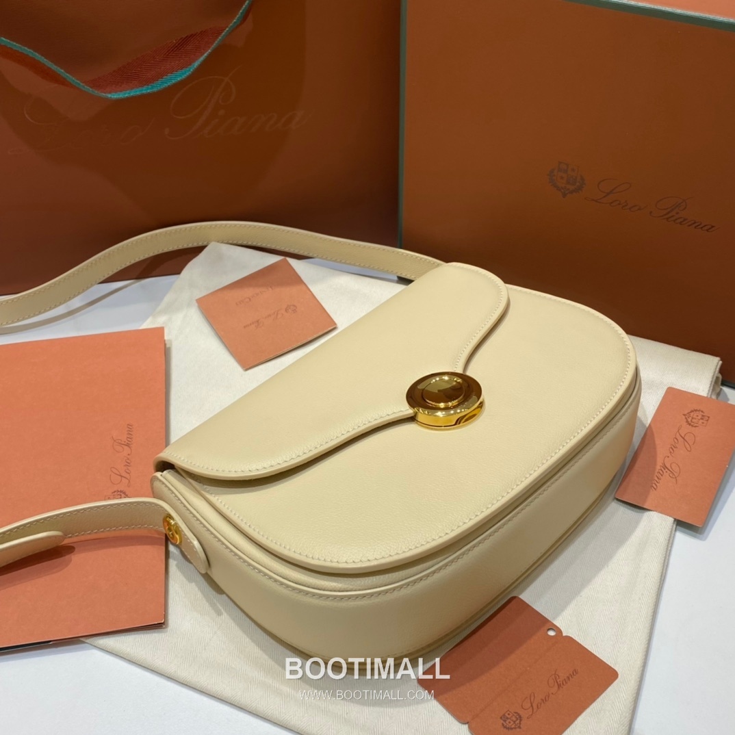 Loro Piana Ghiera Saddle Bag Calfskin 로로피아나 기에라 새들백 카프스킨 23cm 5