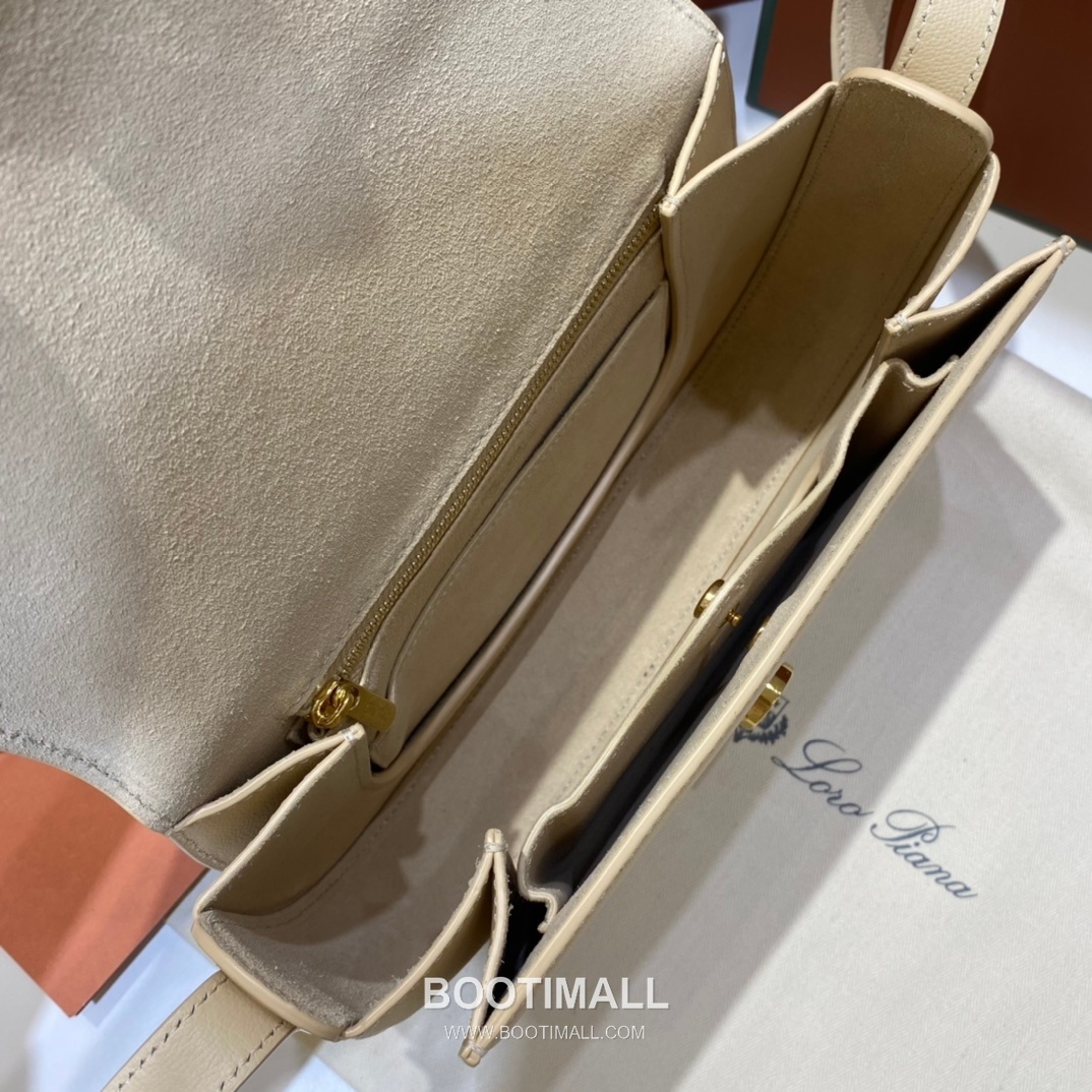 Loro Piana Ghiera Saddle Bag Calfskin 로로피아나 기에라 새들백 카프스킨 23cm 8