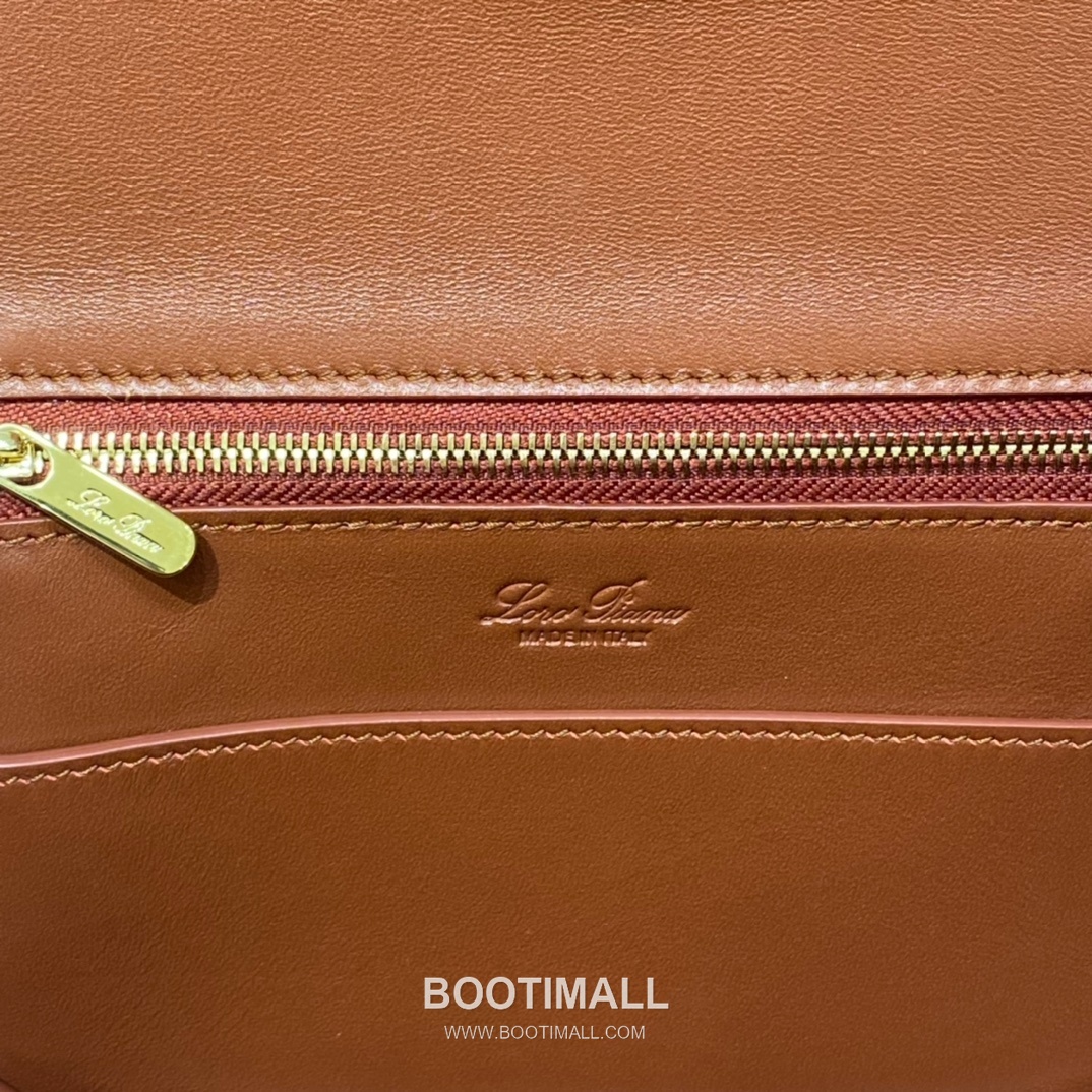 Loro Piana Ghiera Saddle Bag Calfskin 로로피아나 기에라 새들백 카프스킨 23cm 9