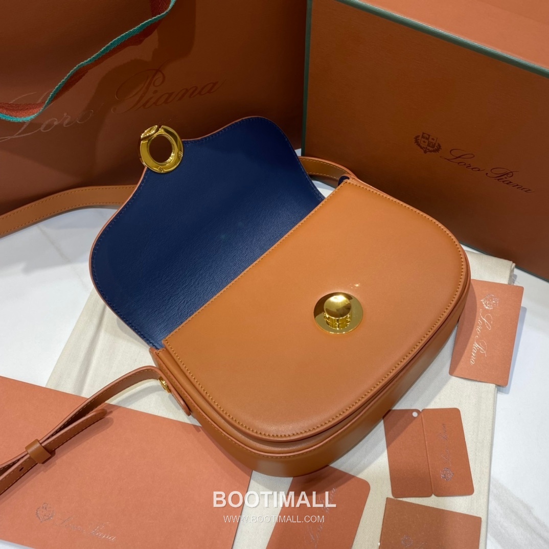 Loro Piana Ghiera Saddle Bag Calfskin 로로피아나 기에라 새들백 카프스킨 23cm 6