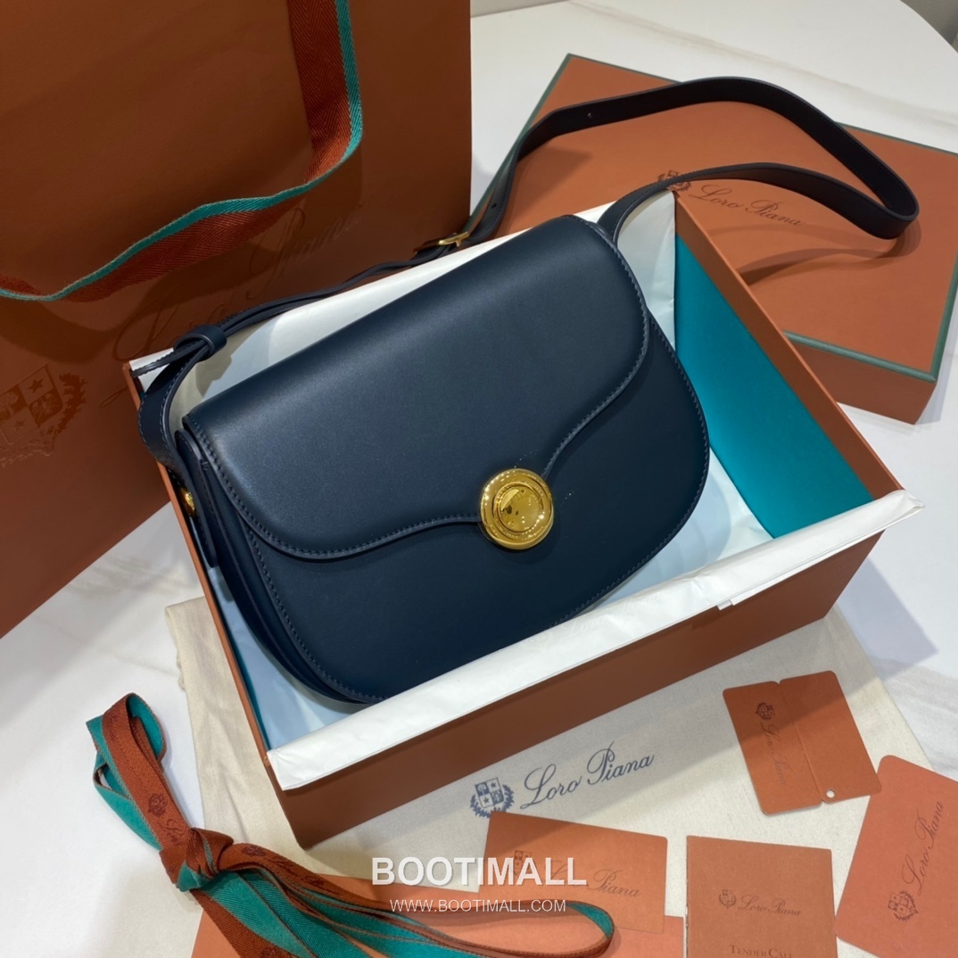 Loro Piana Ghiera Saddle Bag Calfskin 로로피아나 기에라 새들백 카프스킨 23cm 1