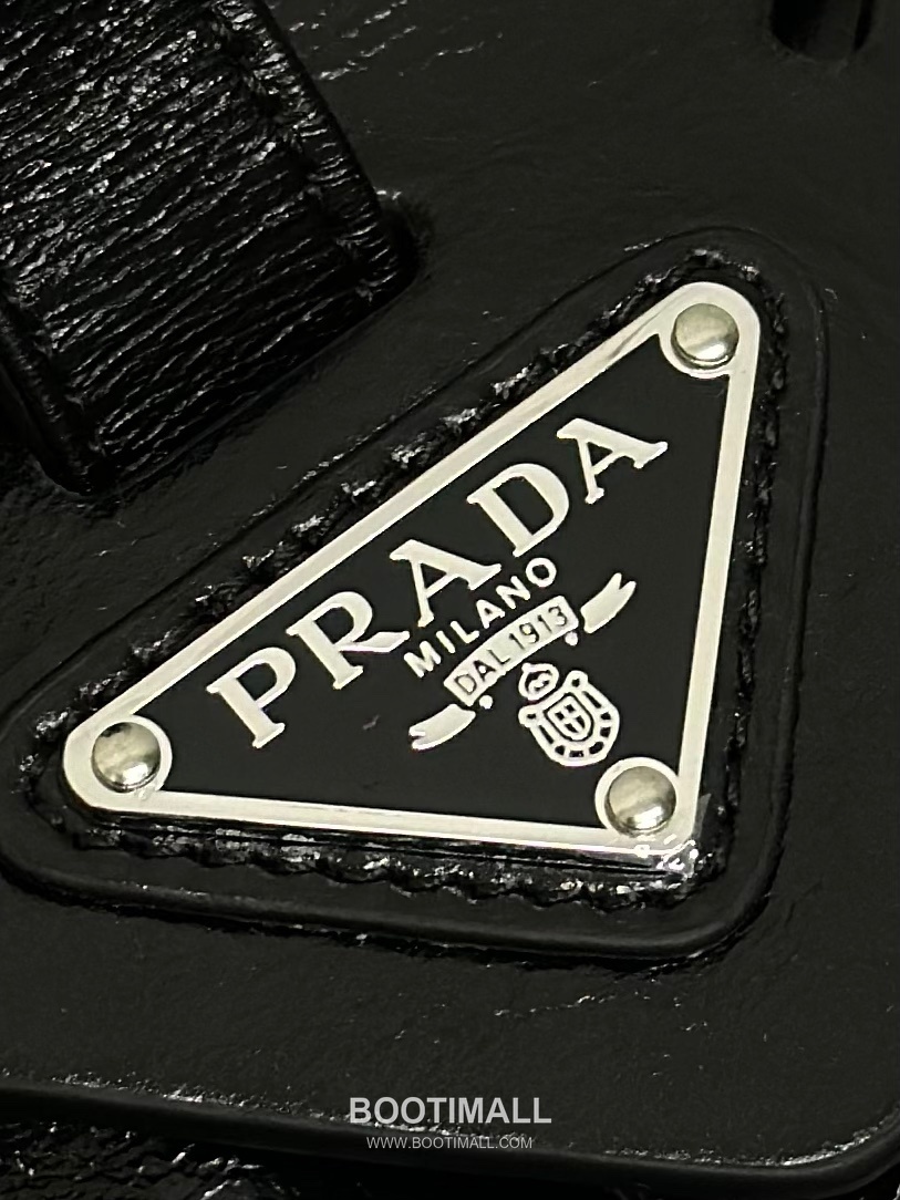 Prada Re-Nylon Crossbody Bag 2VD062 프라다 리나일론 크로스백 29cm 4