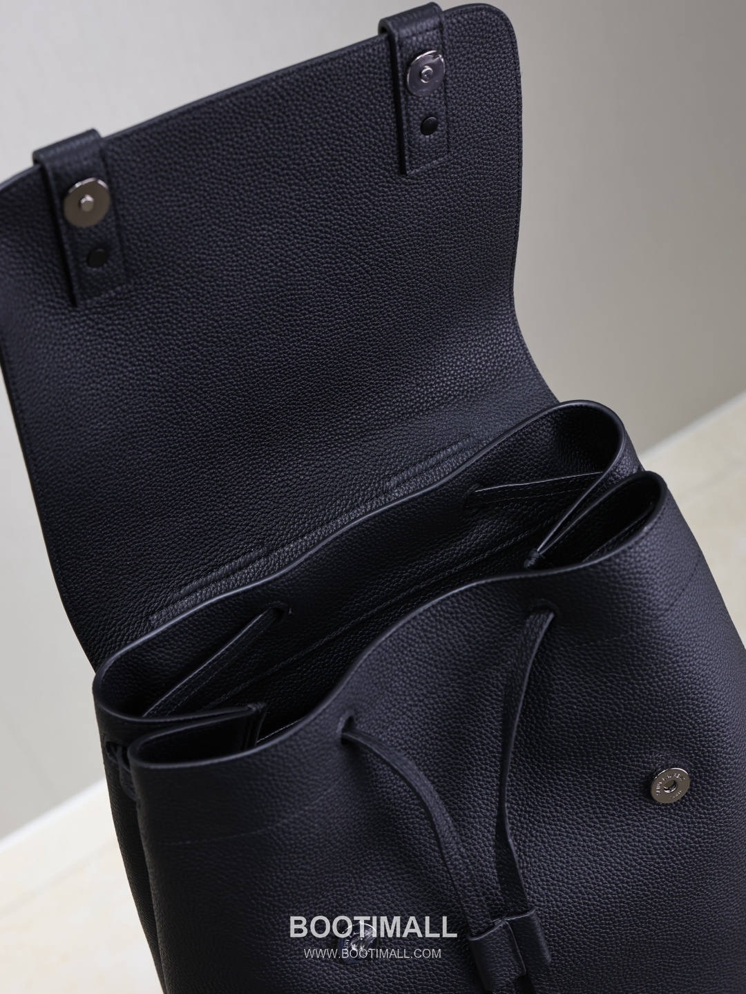 Saint Laurent Sac de Jour Backpack 480585 생로랑 삭 드 주르 백팩 37cm 12