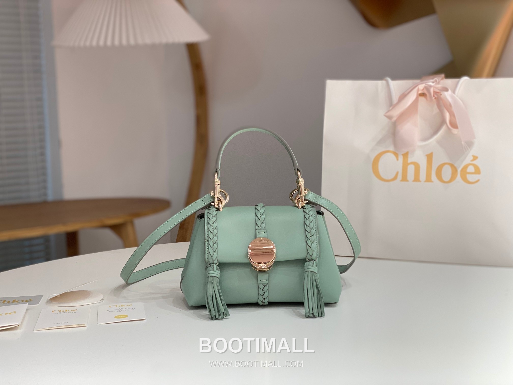 Chloe Penelope Coin Calfskin Green Crossbody Bag 끄로에 페넬로페 코인 카프스킨 그린 크로스백 22cm 1