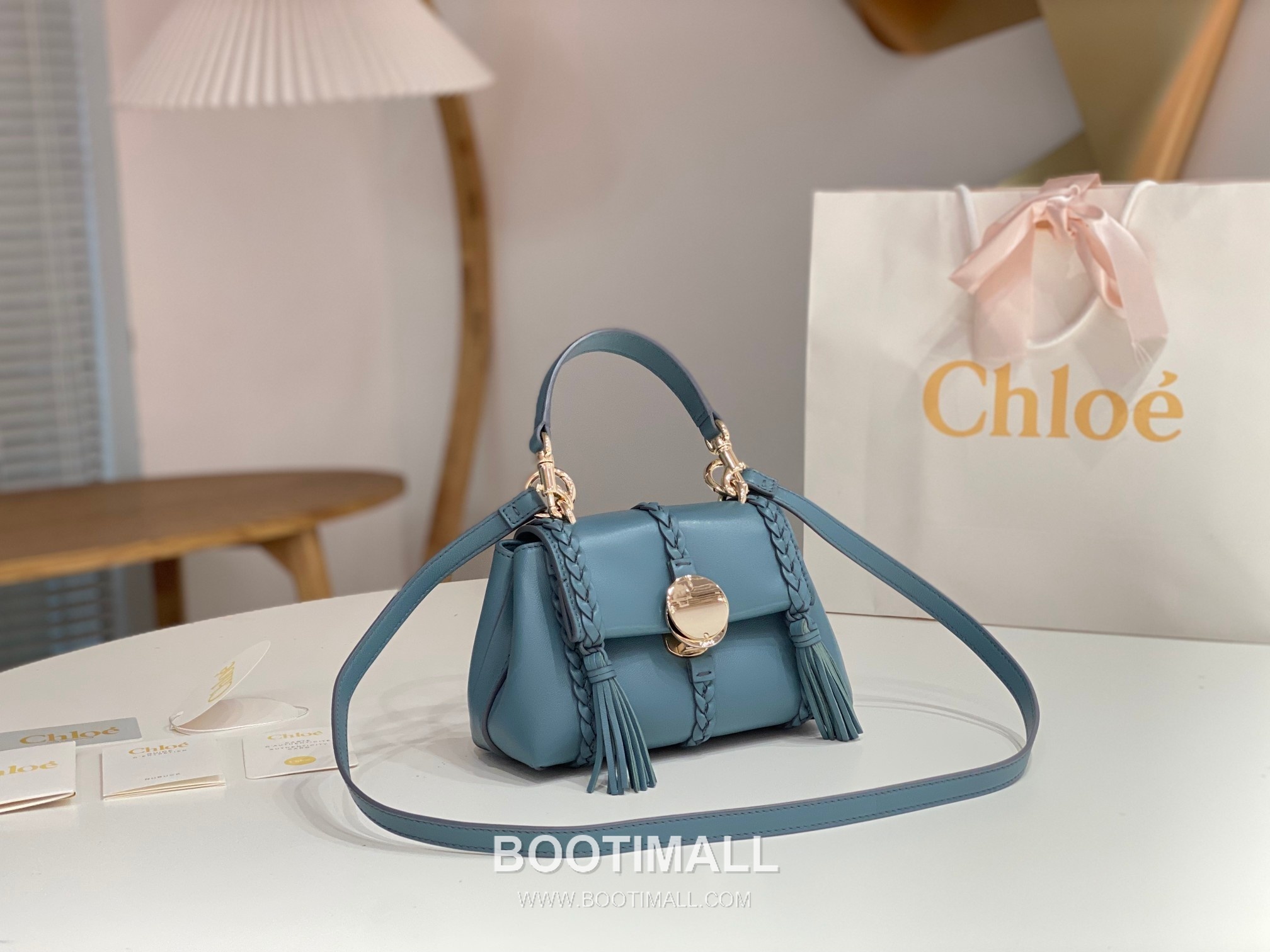 Chloe Penelope Coin Calfskin Dusty Blue Crossbody Bag 끄로에 페넬로페 코인 카프스킨 더스티 블루 크로스백 22cm 4