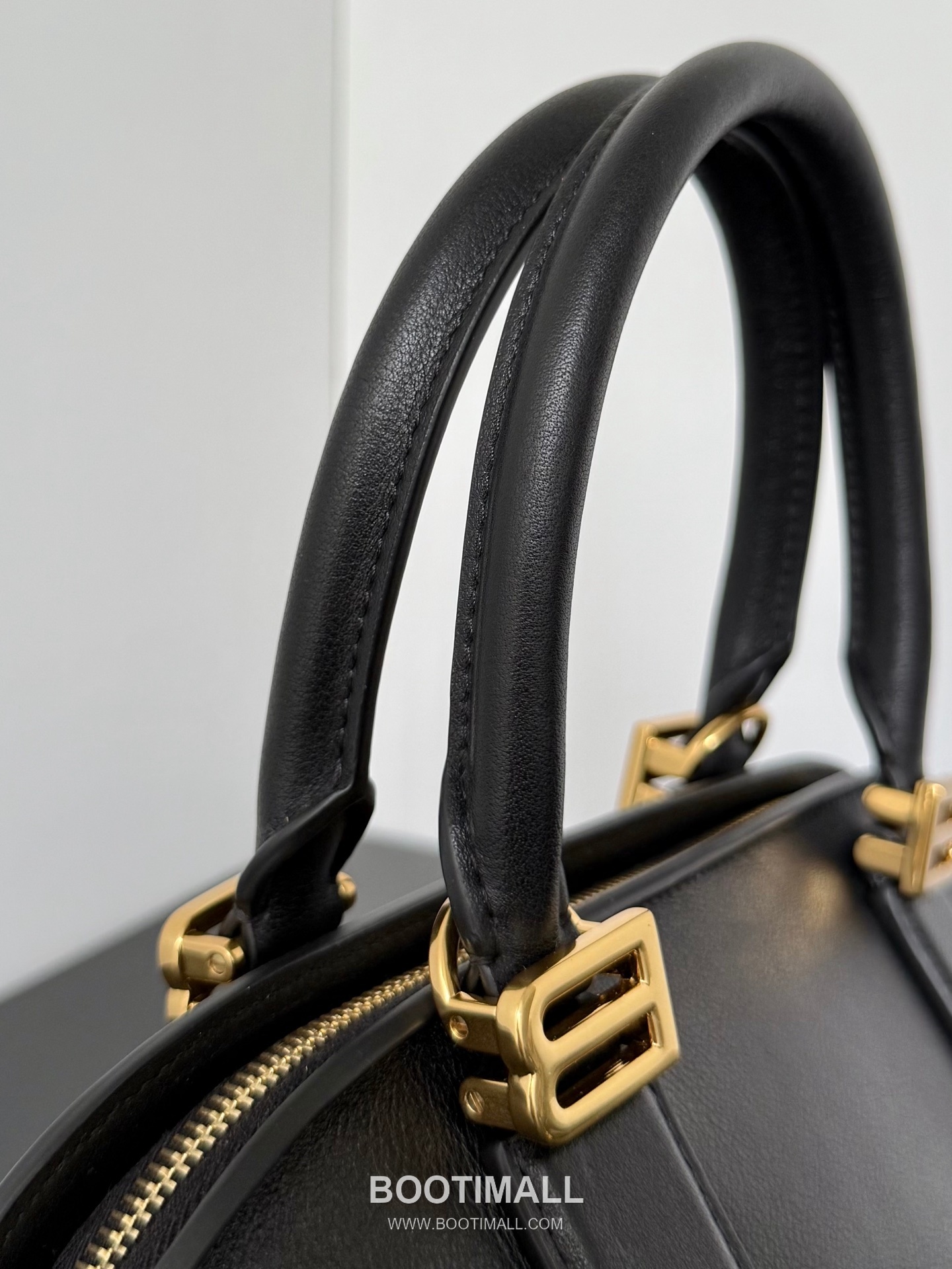 Balenciaga Bolero Leather Underarm Shoulder Bag 71245 발렌시아가 볼레로 레더 숄더백 30cm 5