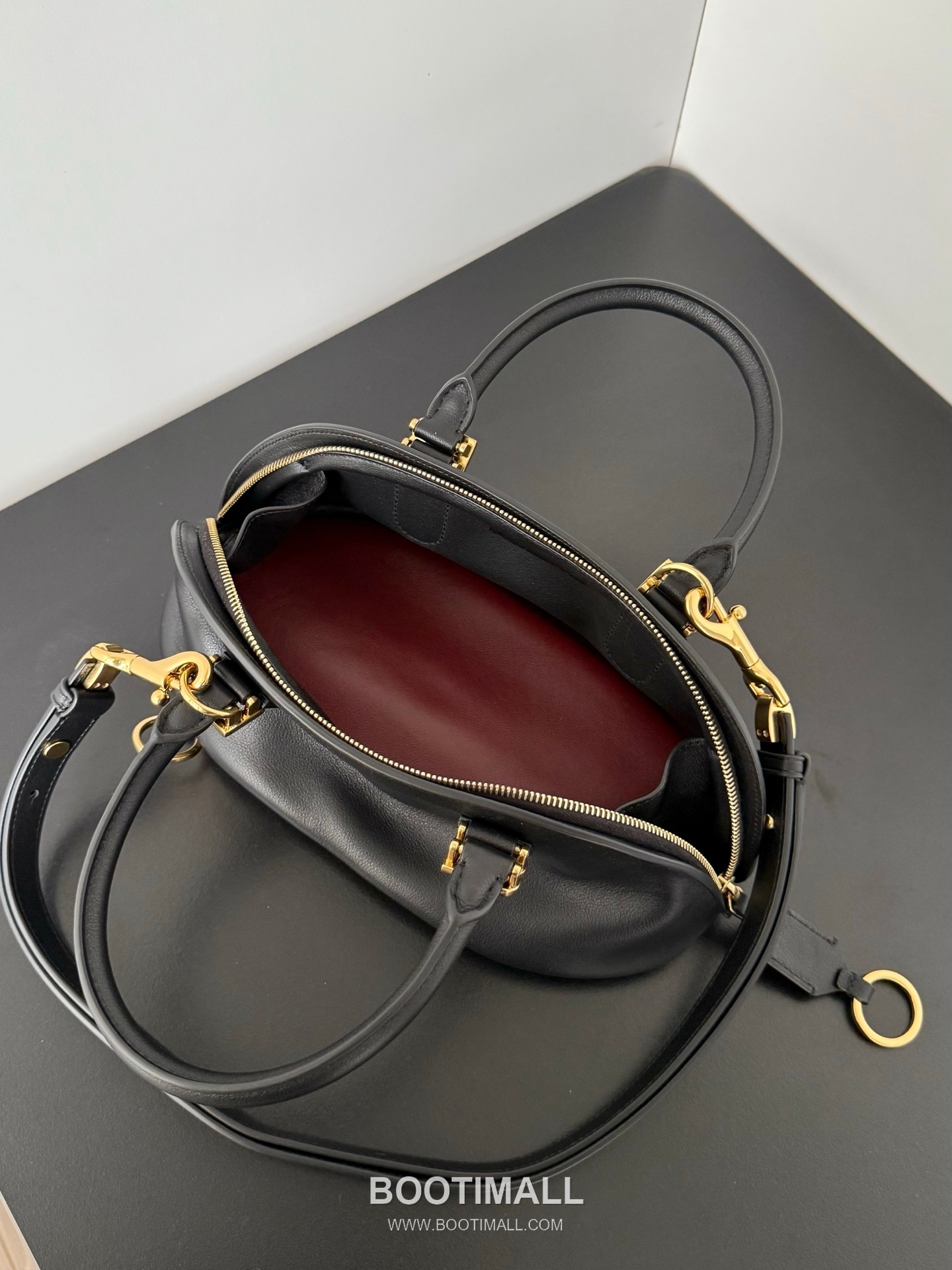 Balenciaga Bolero Leather Underarm Shoulder Bag 71245 발렌시아가 볼레로 레더 숄더백 30cm 7