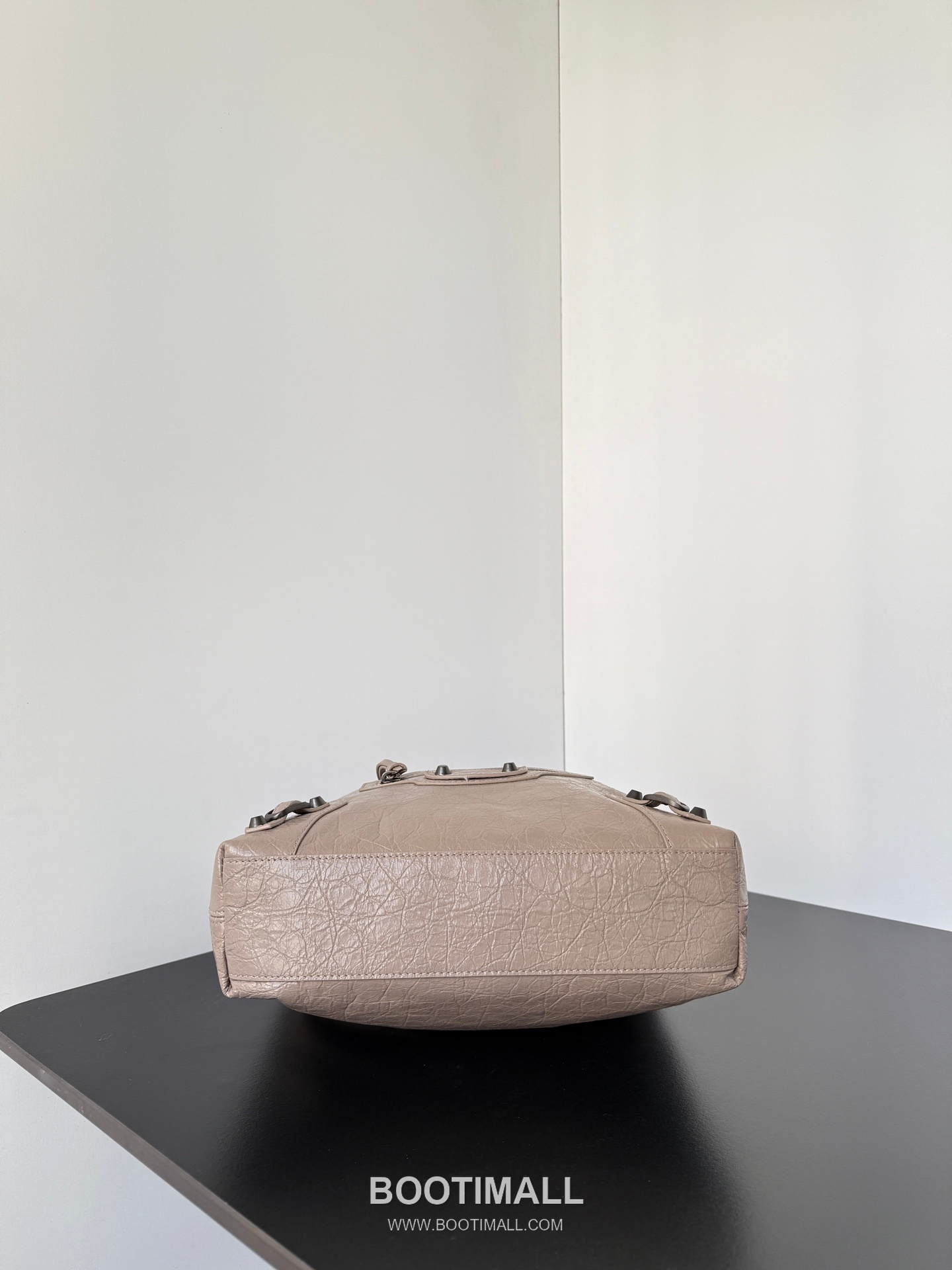 Balenciaga Le City Hobo Leather Shoulder Bag 발렌시아가 르 시티 호보 레더 숄더백 28cm 8