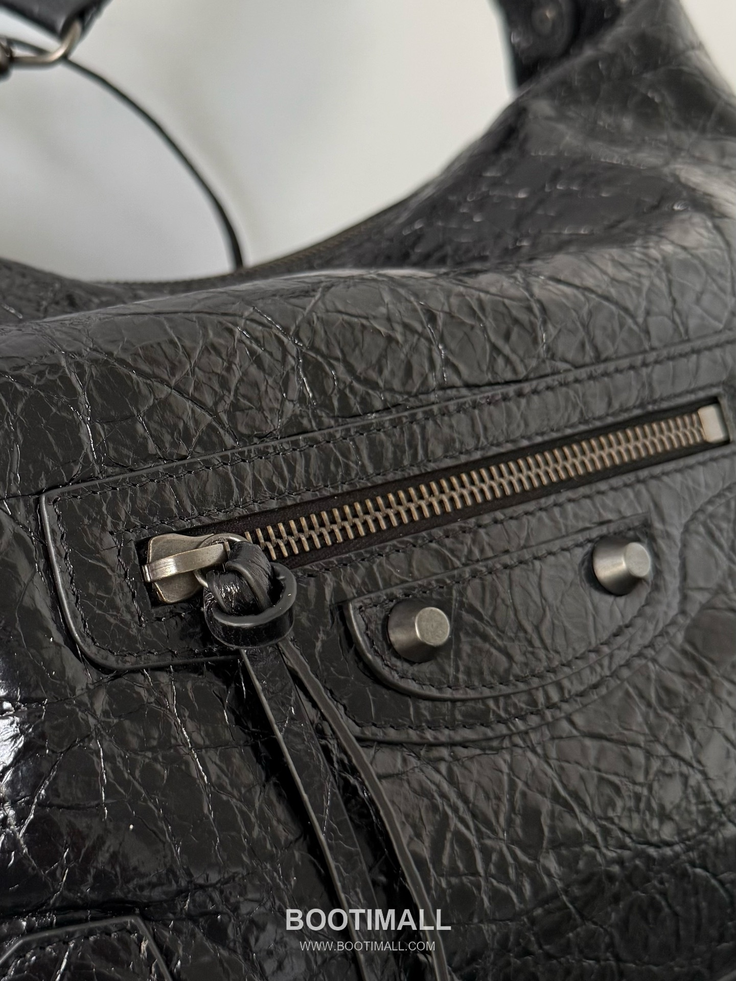 Balenciaga Le City Hobo Leather Shoulder Bag 발렌시아가 르 시티 호보 레더 숄더백 28cm 7