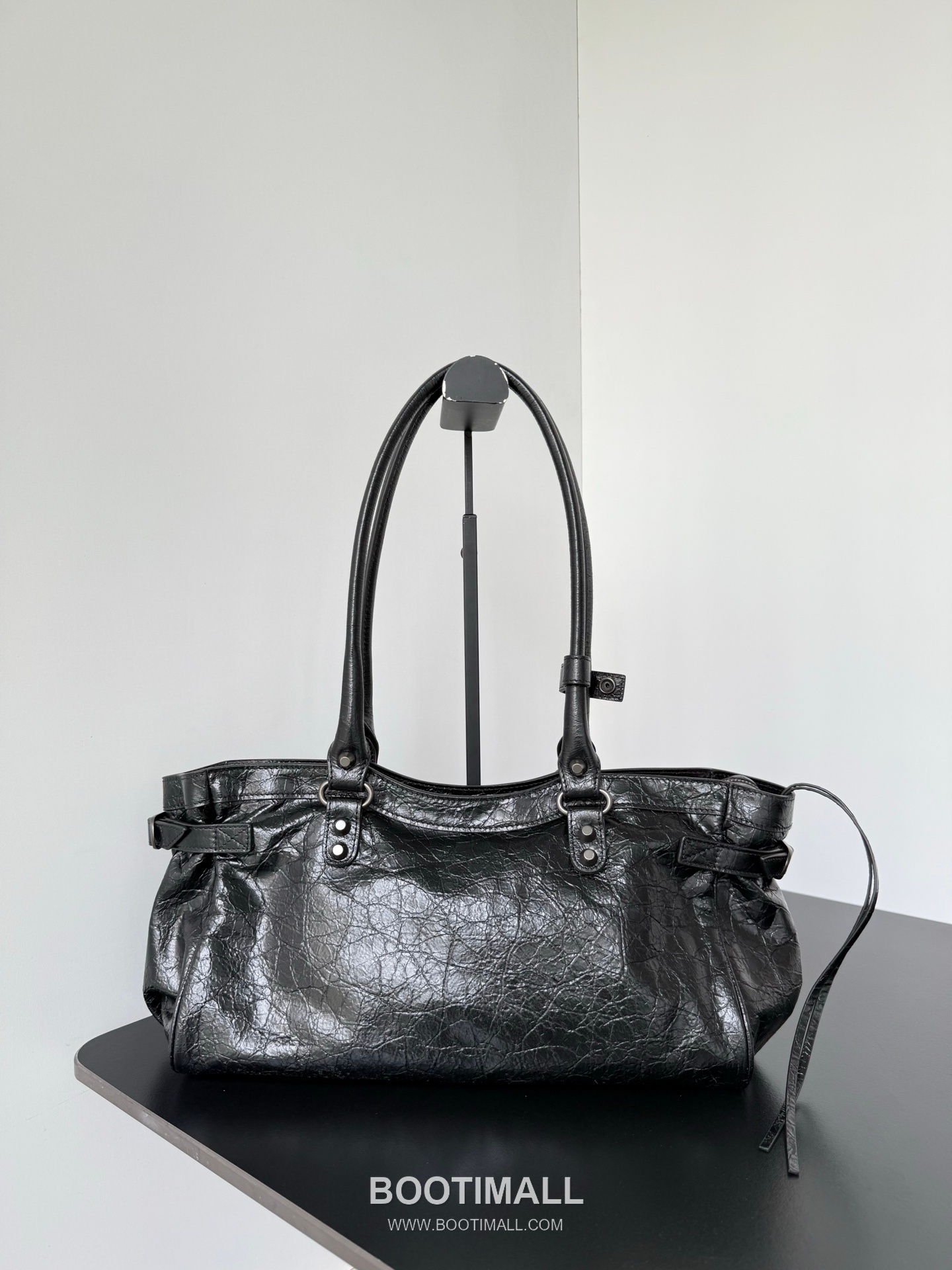 Balenciaga Le City East-West Leather Shoulder Bag 발렌시아가 르 시티 이스트웨스트 레더 숄더백 39.8cm 2