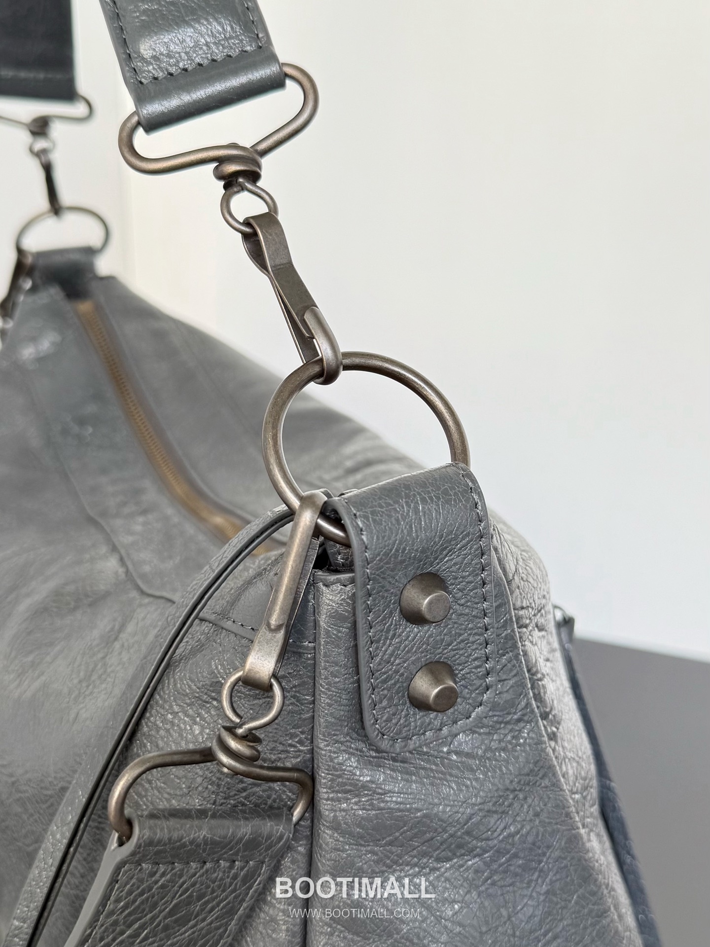 Balenciaga Le City Moto Lambskin Shoulder Bag 발렌시아가 르 시티 모토 램스킨 숄더백 39cm 8