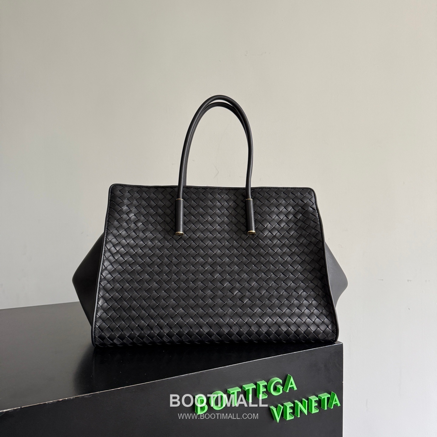 Bottega Veneta BarBara Intrecciato Lambskin Tote Bag 868327 보테가베네타 바바라 인트레치아토 램스킨 토트백 37cm 7
