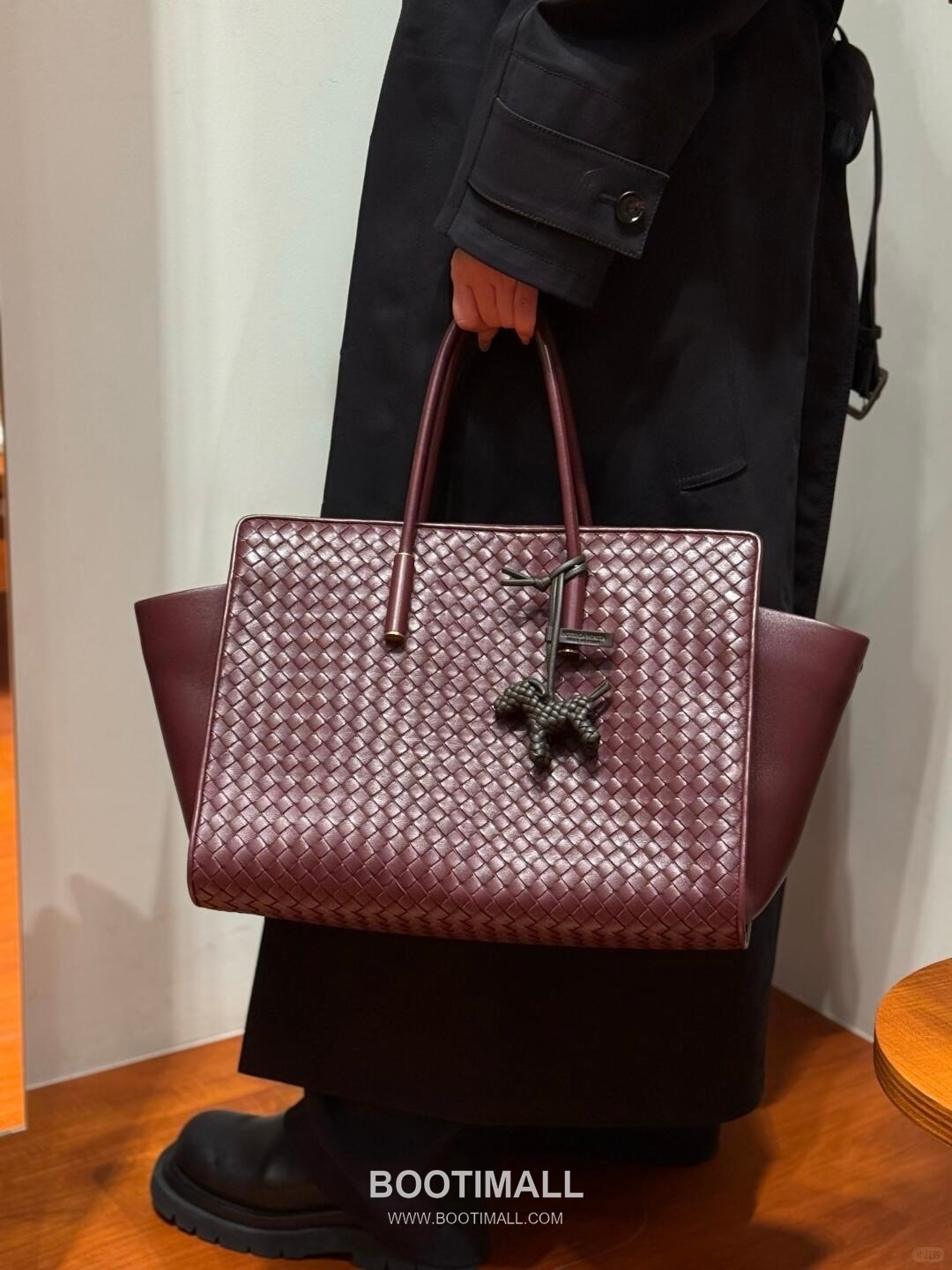 Bottega Veneta 868327 Lambskin Shoulder Bag 보테가 베네타 868327 램스킨 숄더백 12cm 4