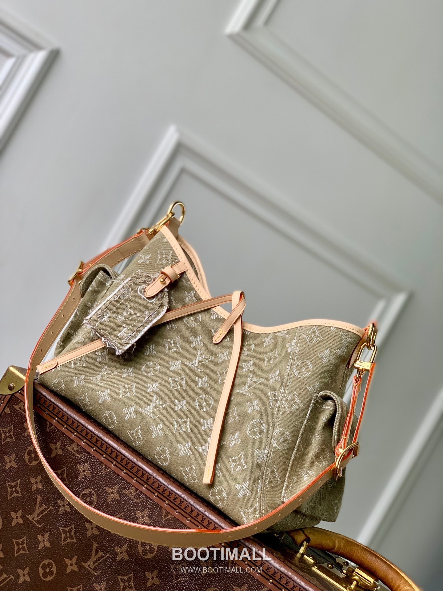 Louis Vuitton CarryAll Cargo Denim Shoulder Bag M27623 루이비통 캐리올 카고 데님 숄더백 33.5cm 1