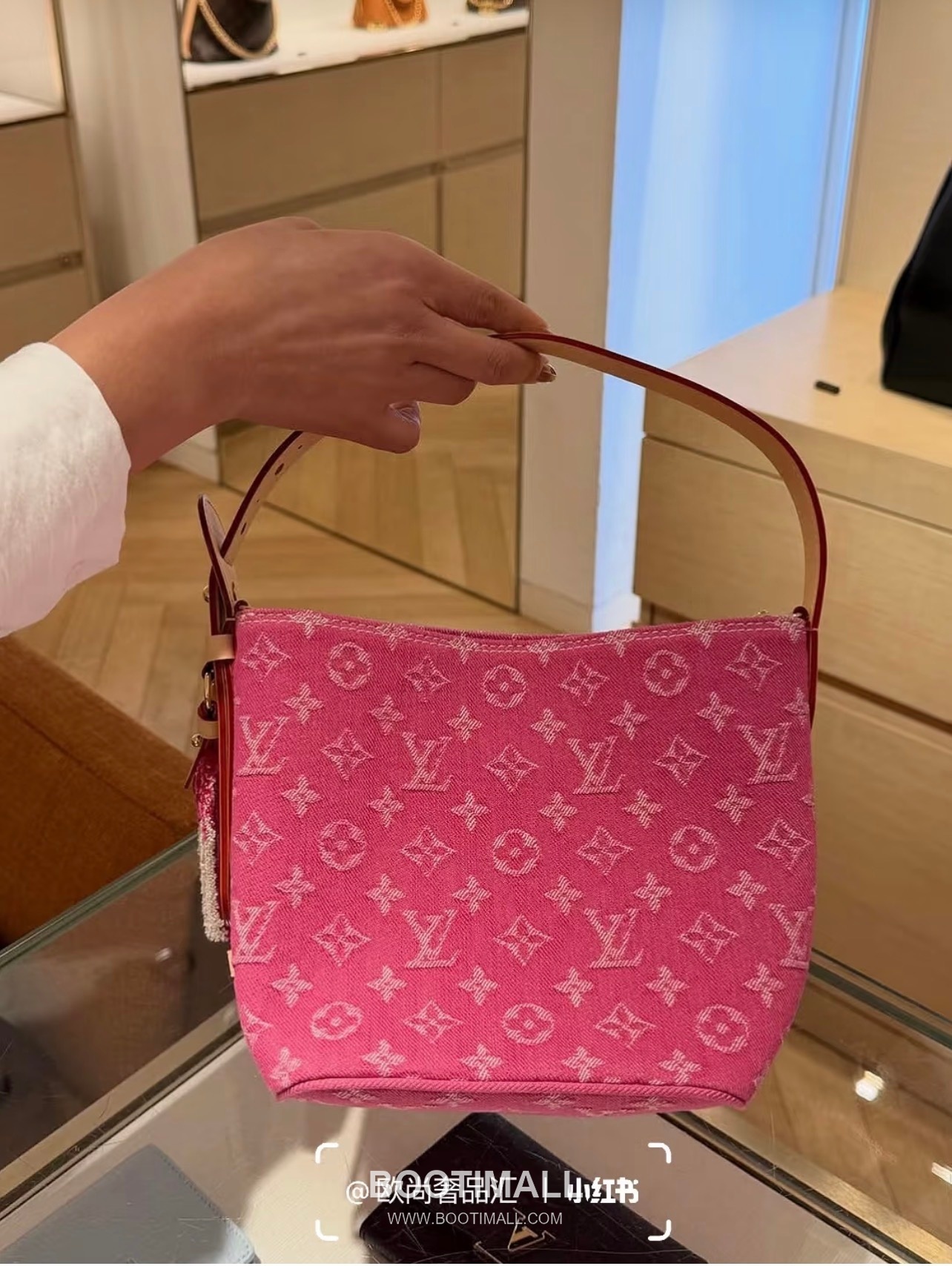 Louis Vuitton All In BB Monogram Bucket Bag N30028 루이비통 올인 BB 모노그램 버킷백 18cm 9