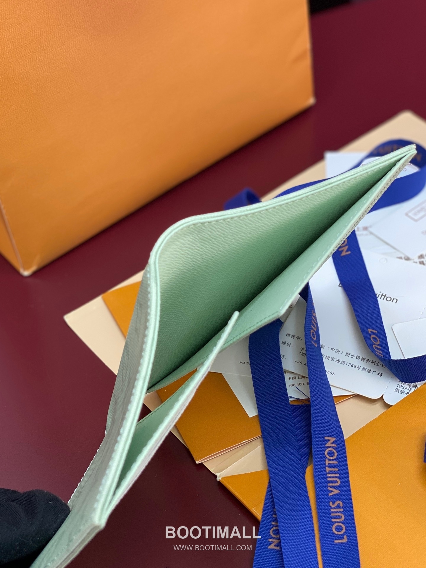 Louis Vuitton Passport Cover Monogram Origine Canvas M27612 루이비통 패스포트 커버 모노그램 오리진 캔버스 14cm 5