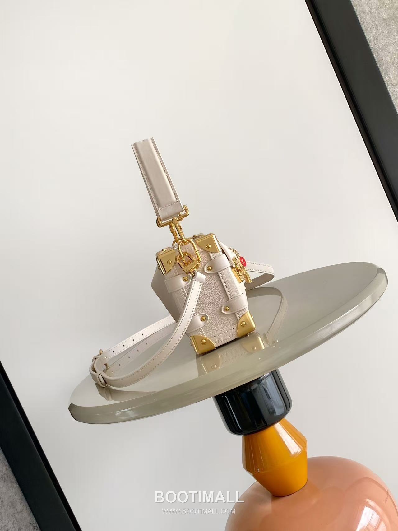 Louis Vuitton Side Trunk Grained Leather Bag M23817 M27438 루이비통 사이드 트렁크 그레인 레더 숄더백 18cm 2