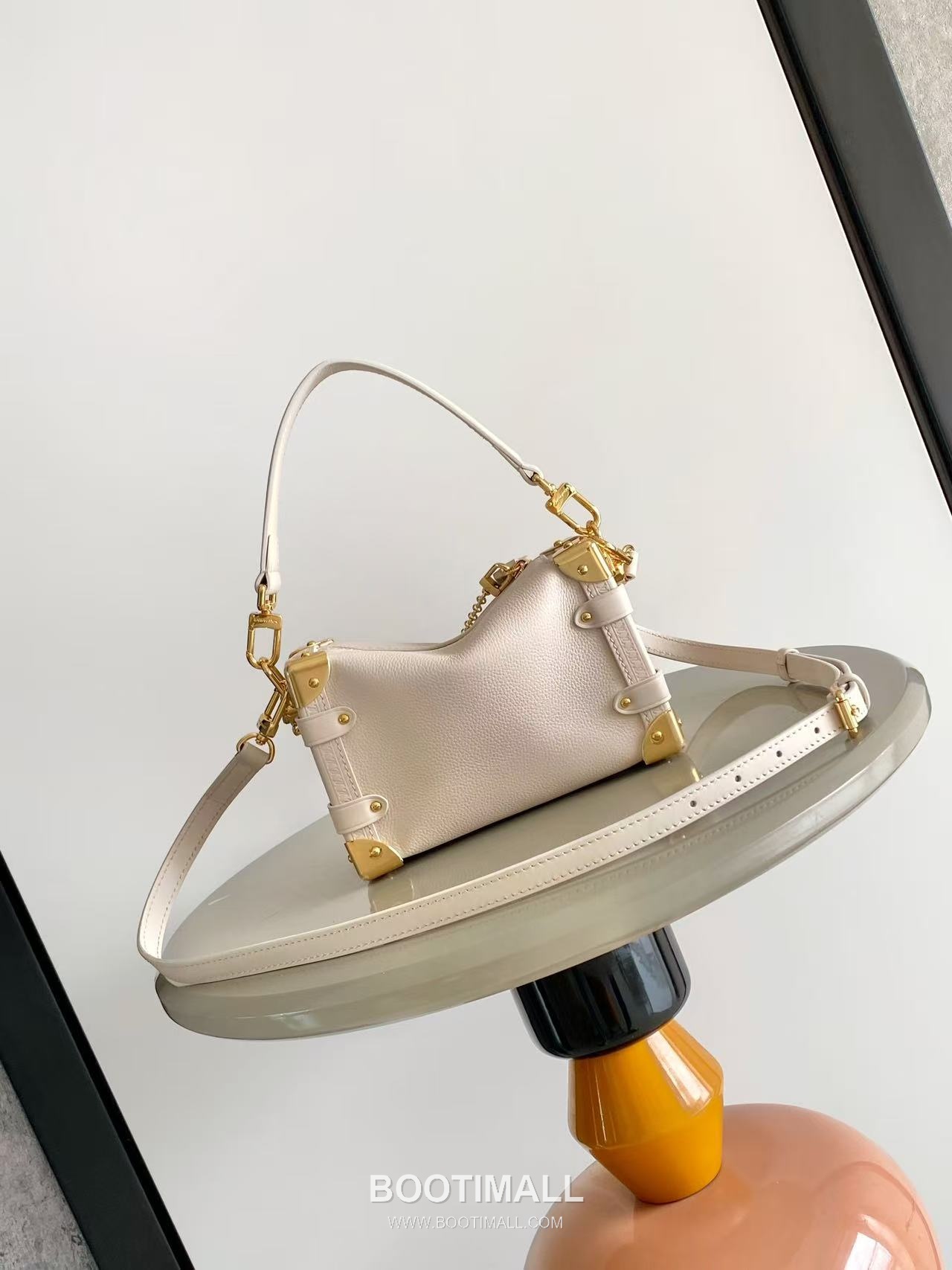 Louis Vuitton Side Trunk Grained Leather Bag M23817 M27438 루이비통 사이드 트렁크 그레인 레더 숄더백 18cm 3