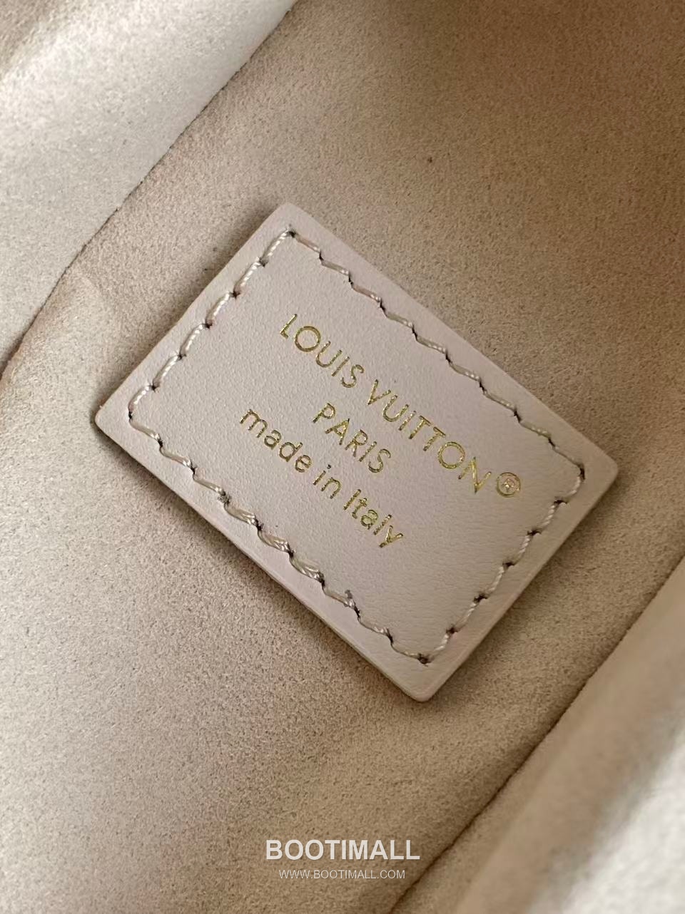 Louis Vuitton Side Trunk Grained Leather Bag M23817 M27438 루이비통 사이드 트렁크 그레인 레더 숄더백 18cm 9