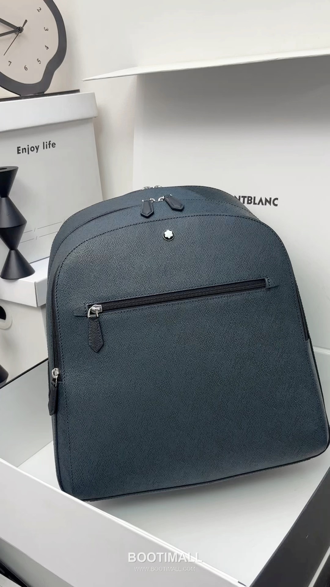 Montblanc B220335 Calfskin Blue Backpack 몽블랑 B220335 카프스킨 블루 백팩 1