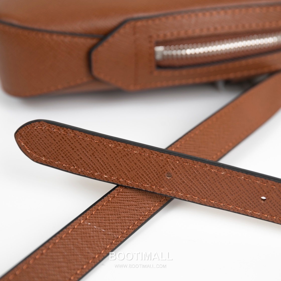 Montblanc Meisterstuck Craftsmanship Full-Grain Cowhide Maple Brown Crossbody Bag 몽블랑 마이스터스튁 장인정신 풀그레인 소가죽 메이플 브라운 크로스백 9