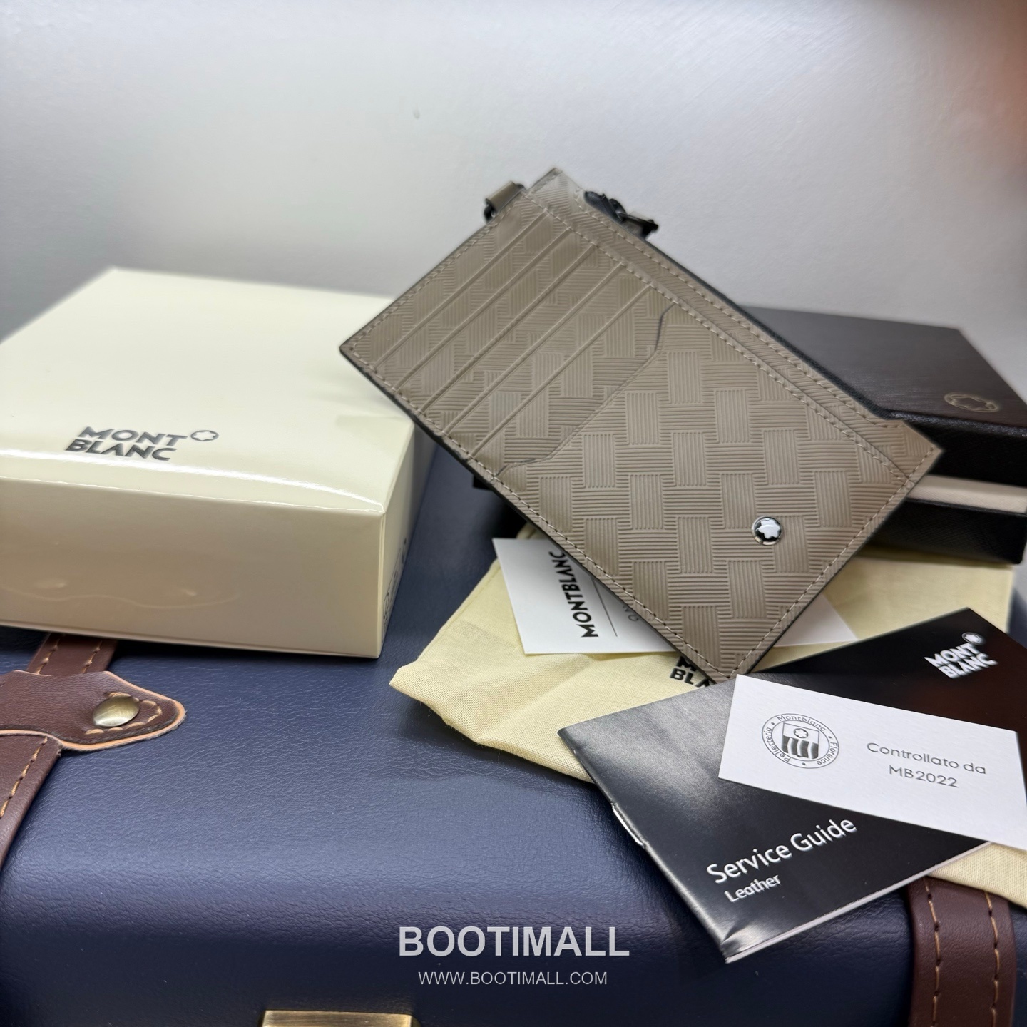 Montblanc Sartorial 3.0 Leather Card Holder MB220289 몽블랑 사토리얼 3.0 레더 카드홀더 5