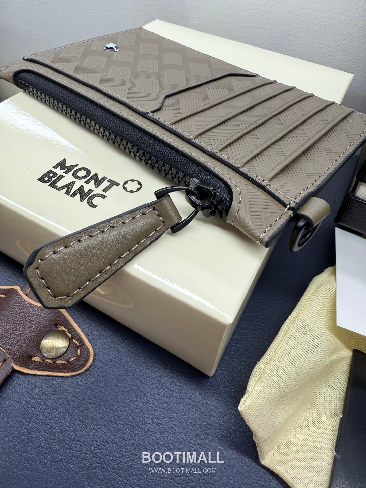 Montblanc Sartorial 3.0 Leather Card Holder MB220289 몽블랑 사토리얼 3.0 레더 카드홀더 9