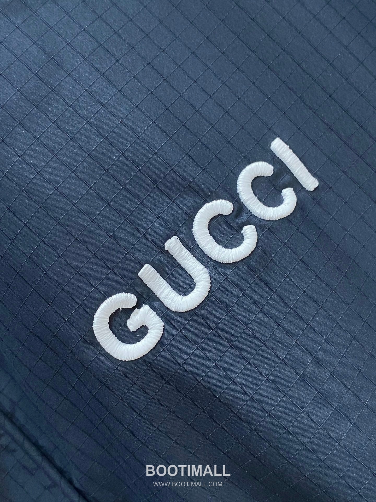 Gucci SS26 Logo Hooded Windbreaker Jacket 구찌 SS26 로고 후드 바람막이 재킷 5