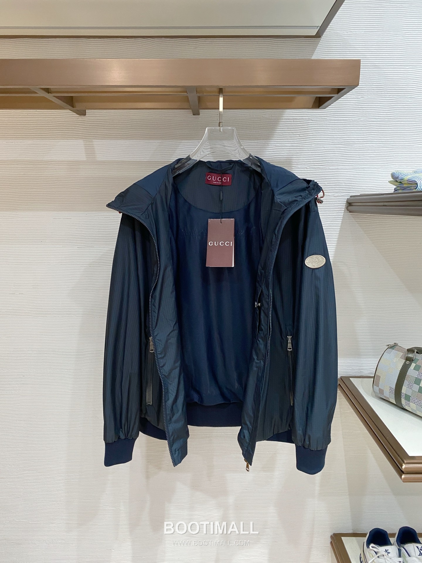 Gucci SS26 Logo Hooded Windbreaker Jacket 구찌 SS26 로고 후드 바람막이 재킷 6