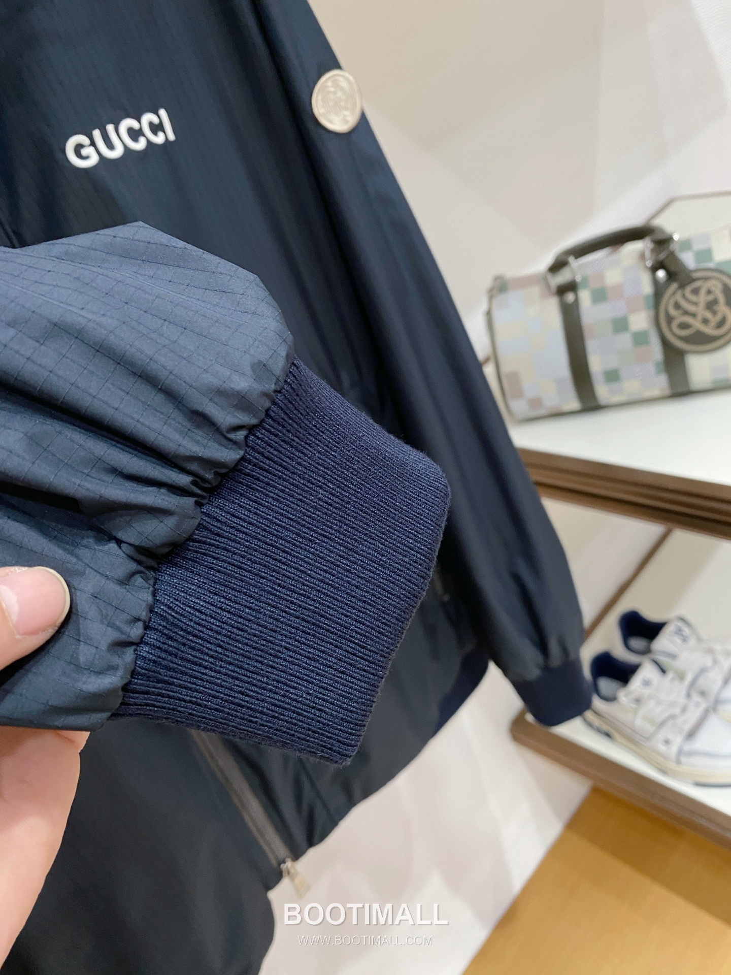 Gucci SS26 Logo Hooded Windbreaker Jacket 구찌 SS26 로고 후드 바람막이 재킷 8