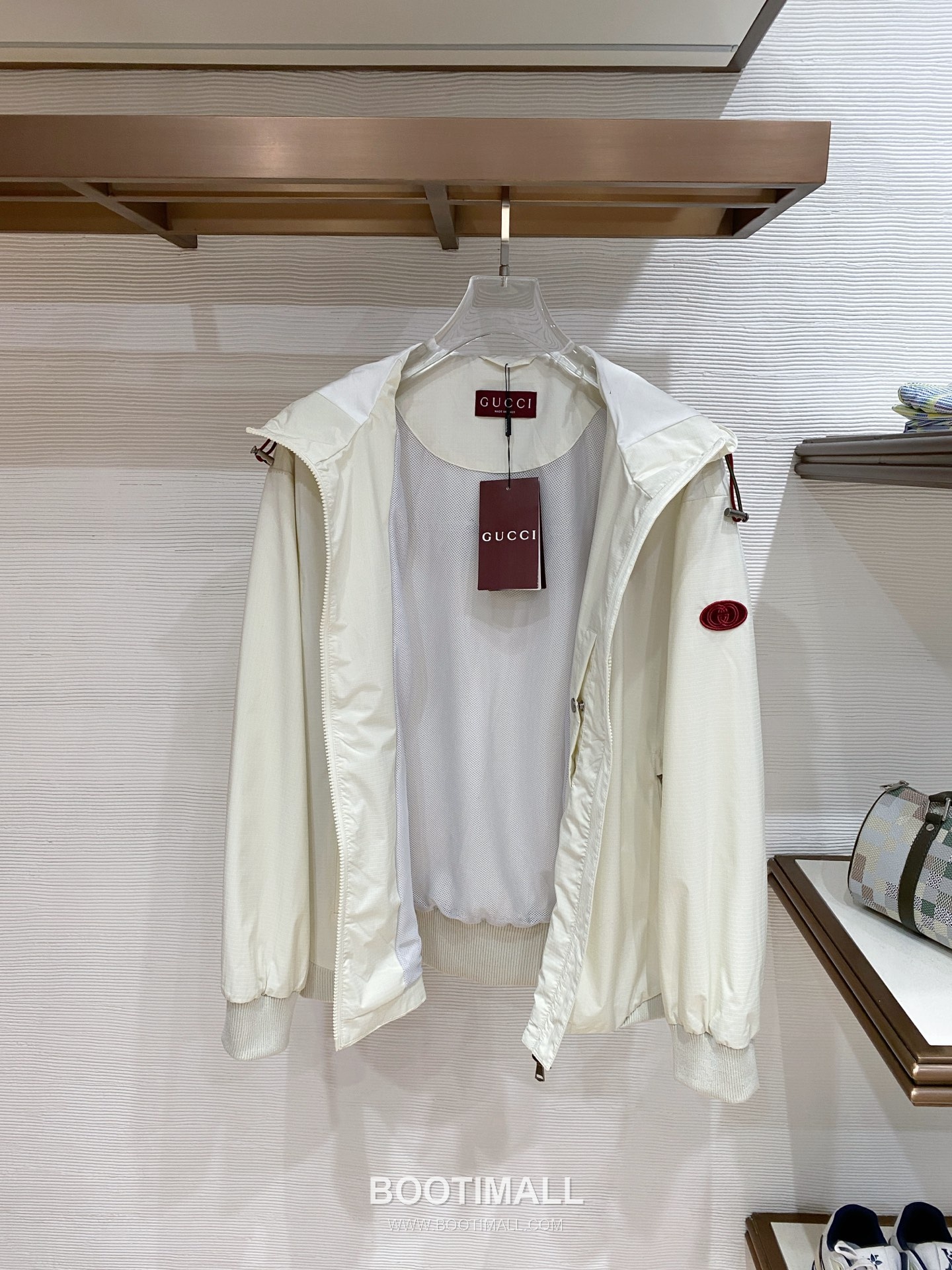 Gucci SS26 Logo Hooded Windbreaker Jacket 구찌 SS26 로고 후드 바람막이 재킷 6