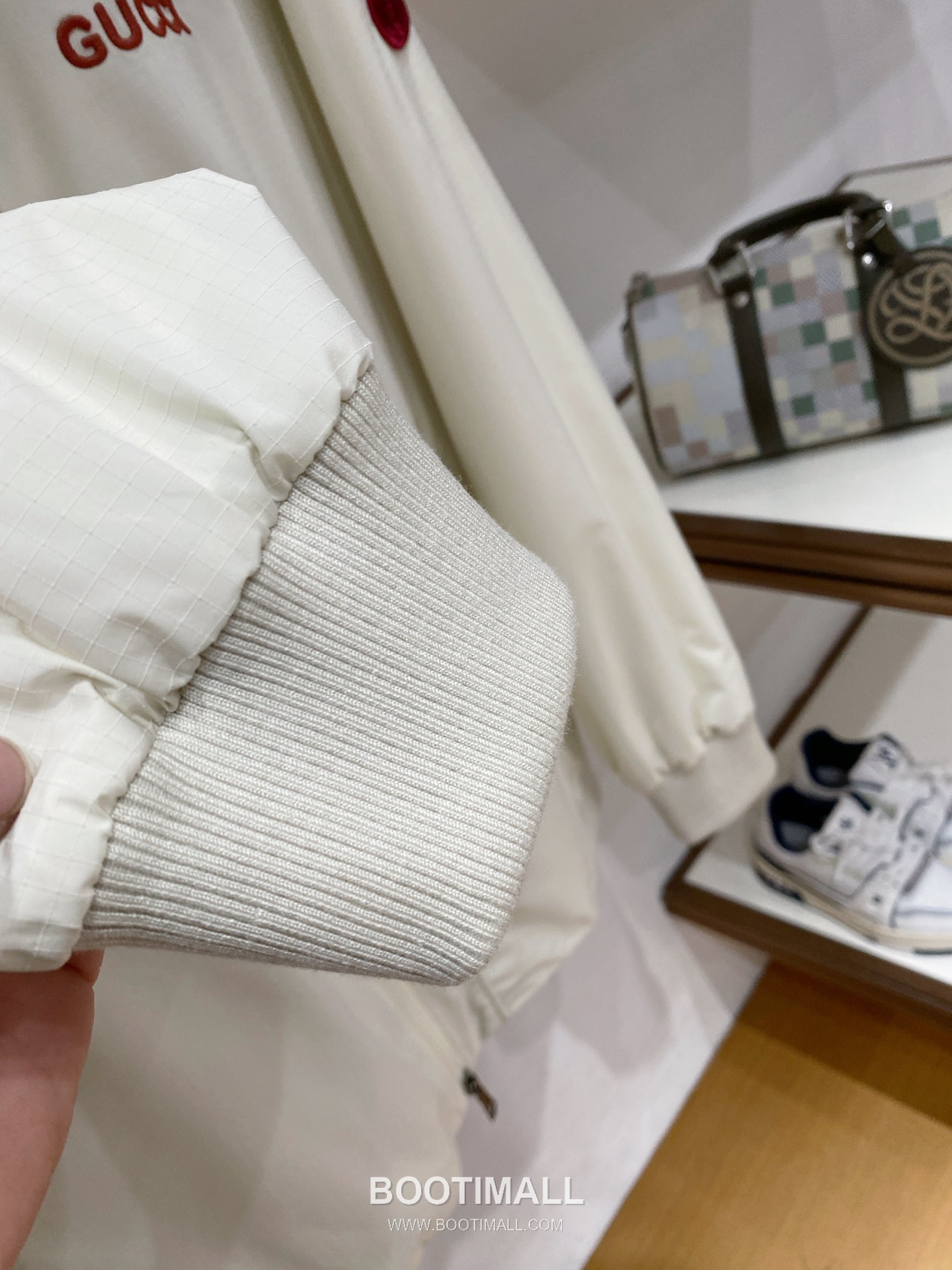 Gucci SS26 Logo Hooded Windbreaker Jacket 구찌 SS26 로고 후드 바람막이 재킷 8