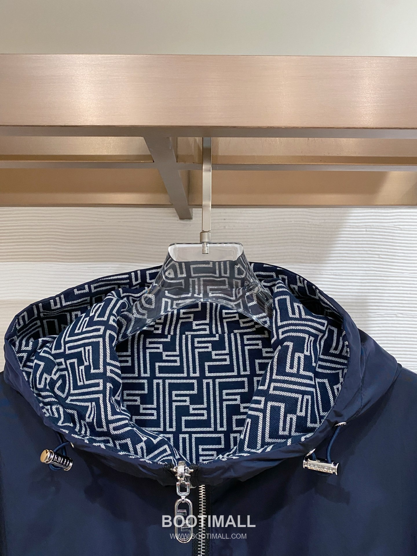 Fendi SS26 Reversible Hooded Windbreaker Jacket 펜디 SS26 리버서블 후드 바람막이 재킷 3