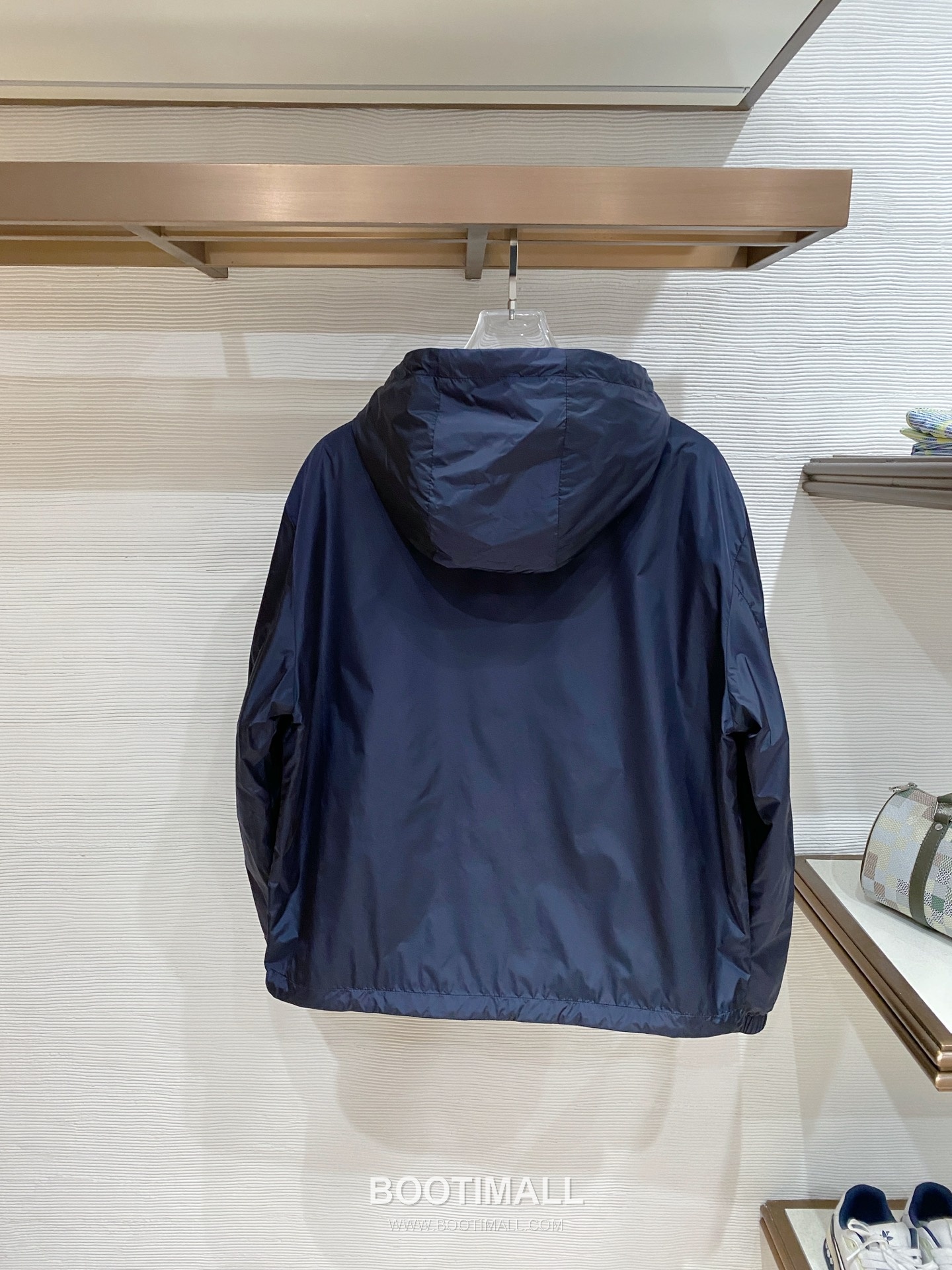 Fendi SS26 Reversible Hooded Windbreaker Jacket 펜디 SS26 리버서블 후드 바람막이 재킷 9