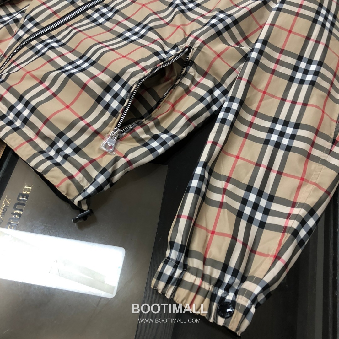 Burberry Reversible Check Windbreaker Jacket 버버리 리버서블 체크 바람막이 재킷 13