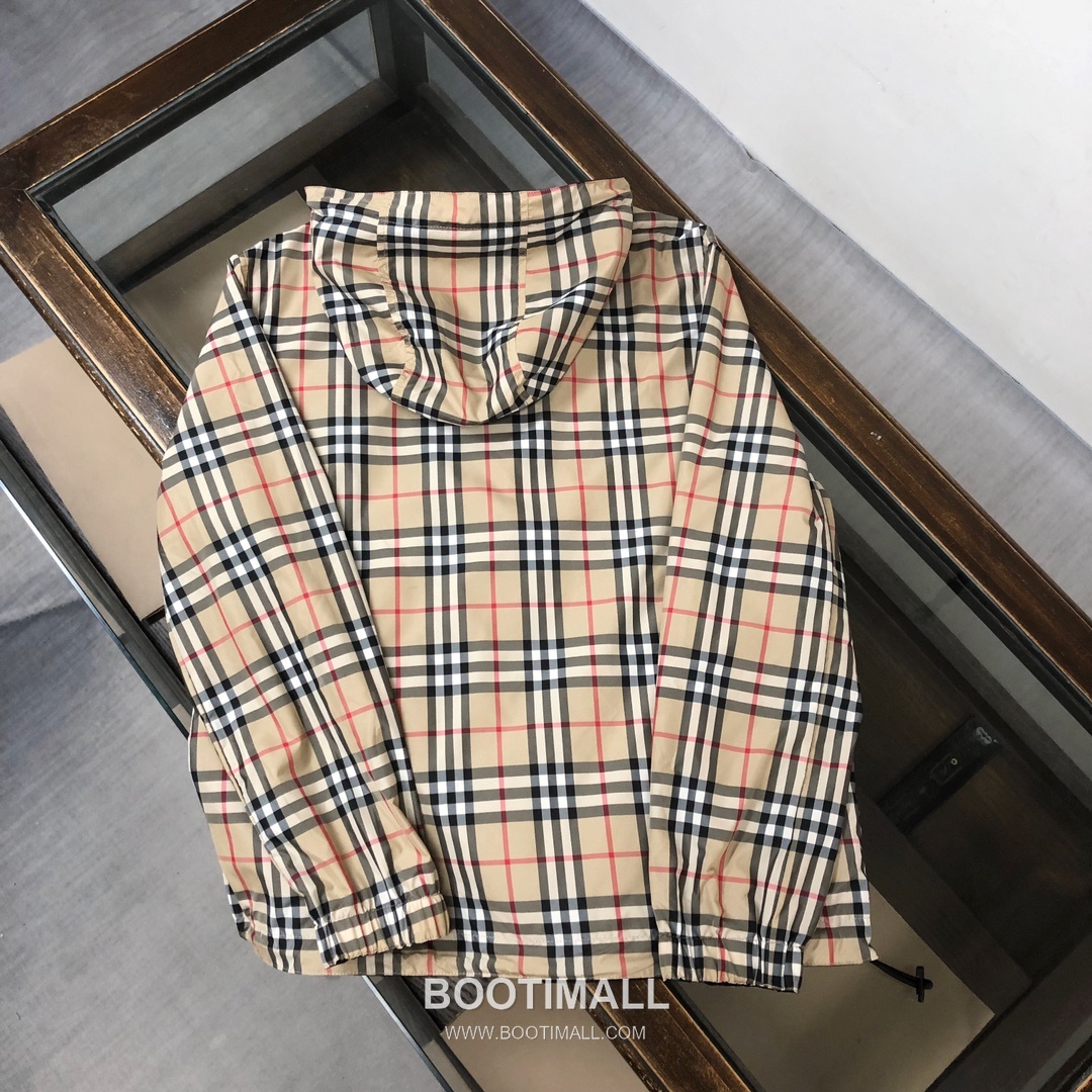 Burberry Reversible Check Windbreaker Jacket 버버리 리버서블 체크 바람막이 재킷 15