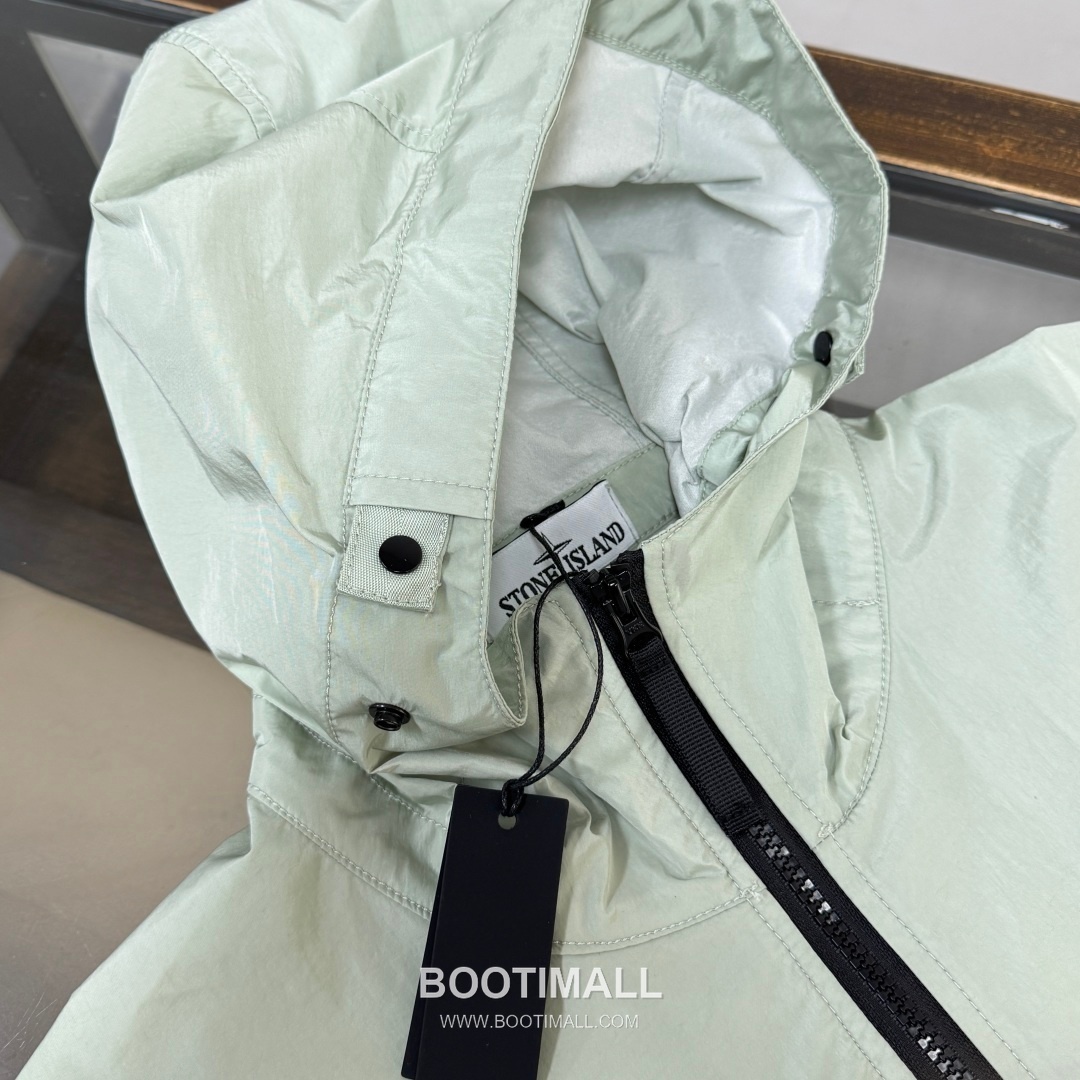 Stone Island SS26 Crinkle Nylon Windbreaker Jacket 스톤아일랜드 SS26 크링클 나일론 바람막이 재킷 4