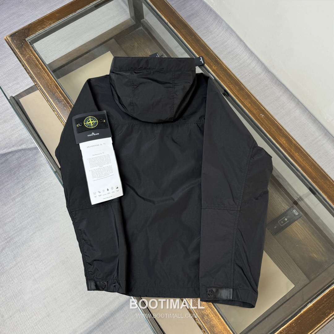 Stone Island SS26 Crinkle Nylon Windbreaker Jacket 스톤아일랜드 SS26 크링클 나일론 바람막이 재킷 17