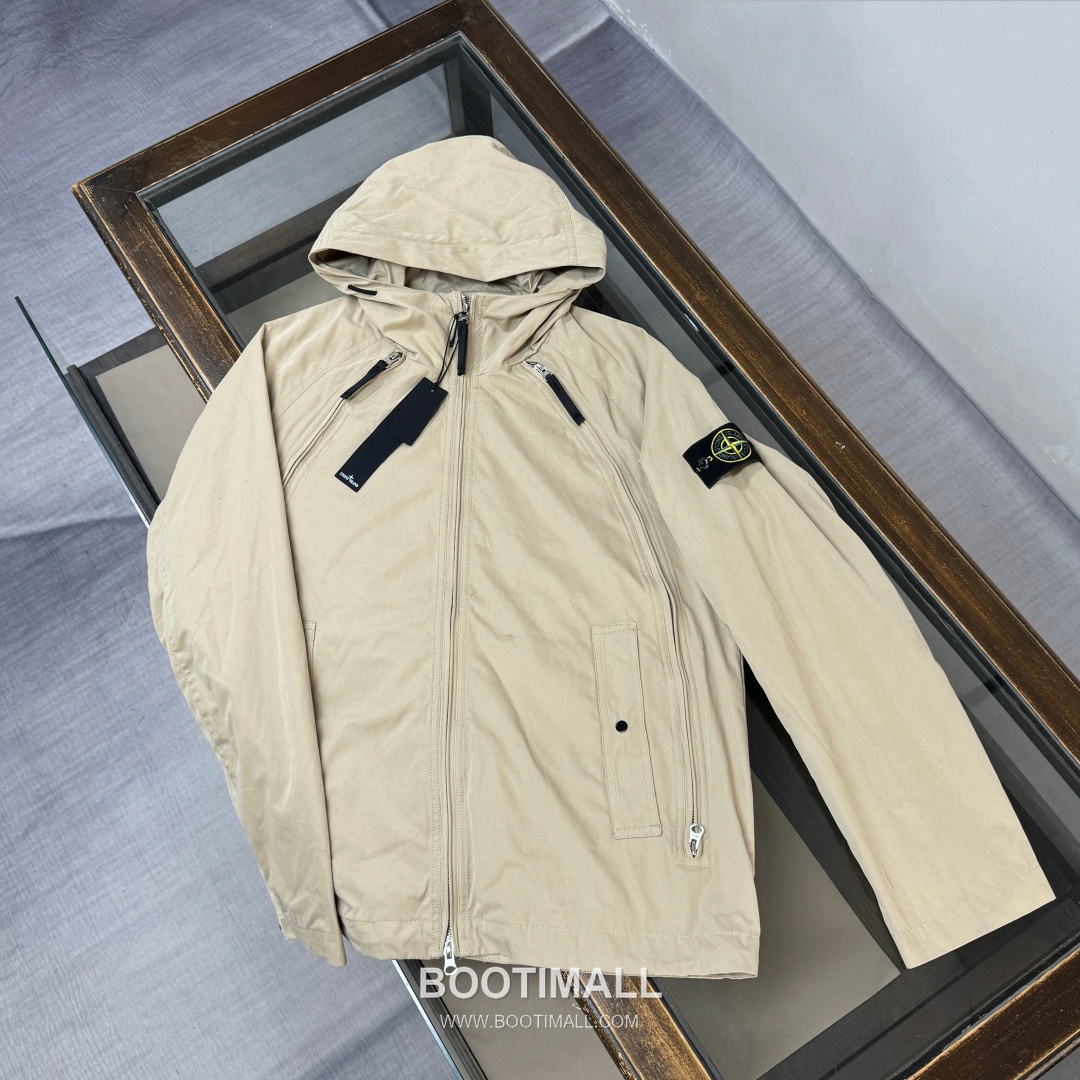 Stone Island SS26 Zip-Up Hooded Windbreaker Jacket 스톤아일랜드 SS26 지퍼 후드 바람막이 재킷 1