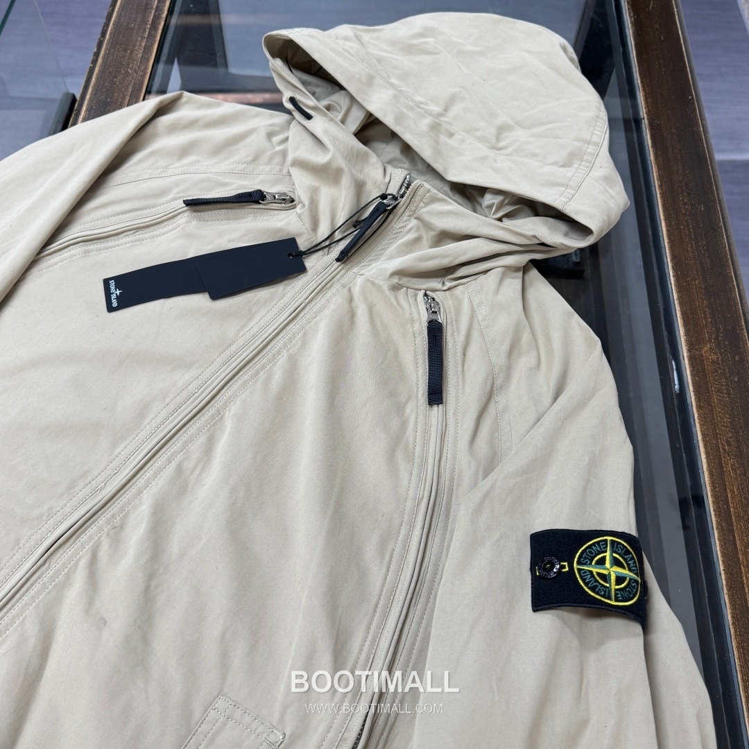 Stone Island SS26 Zip-Up Hooded Windbreaker Jacket 스톤아일랜드 SS26 지퍼 후드 바람막이 재킷 3