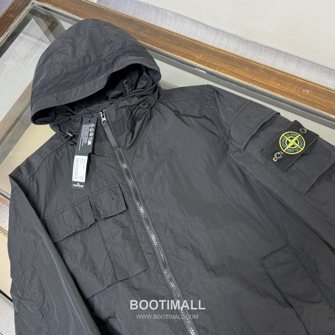 Stone Island SS26 Hooded Windbreaker Jacket 스톤아일랜드 SS26 후드 바람막이 재킷 3