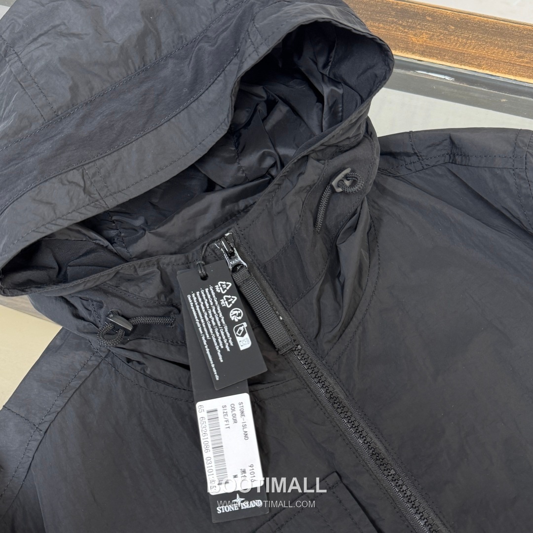 Stone Island SS26 Hooded Windbreaker Jacket 스톤아일랜드 SS26 후드 바람막이 재킷 4