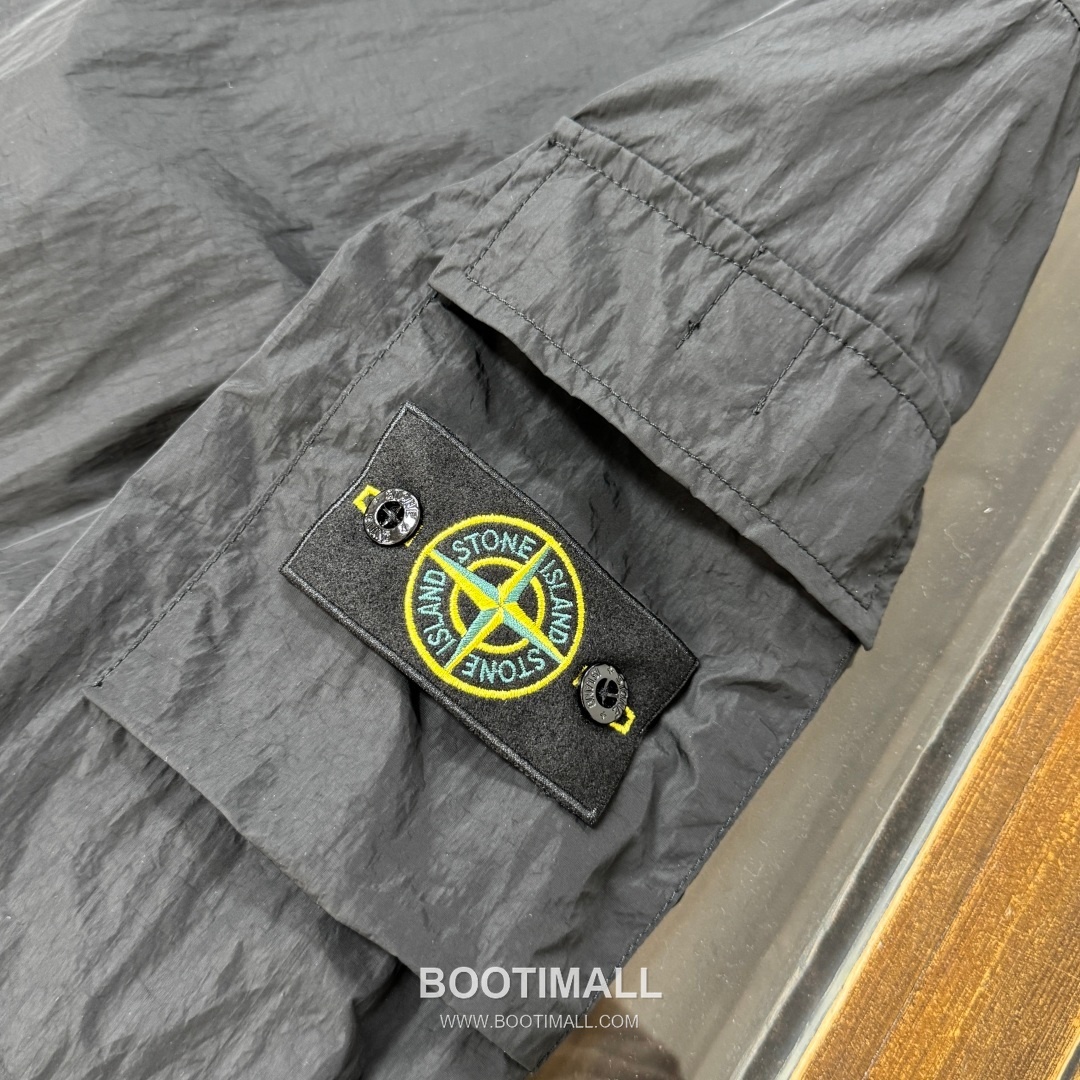 Stone Island SS26 Hooded Windbreaker Jacket 스톤아일랜드 SS26 후드 바람막이 재킷 5