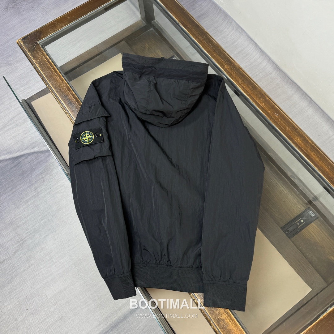Stone Island SS26 Hooded Windbreaker Jacket 스톤아일랜드 SS26 후드 바람막이 재킷 9