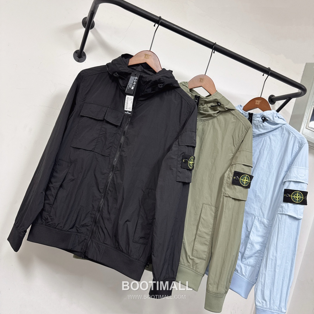 Stone Island SS26 Hooded Windbreaker Jacket 스톤아일랜드 SS26 후드 바람막이 재킷 2