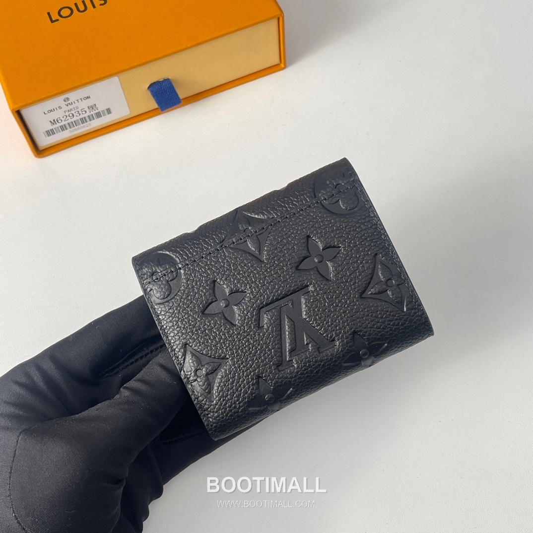 Louis Vuitton Zoe Monogram Empreinte Wallet 루이비통 조에 모노그램 앙프렝뜨 반지갑 M62935 9.5cm 2